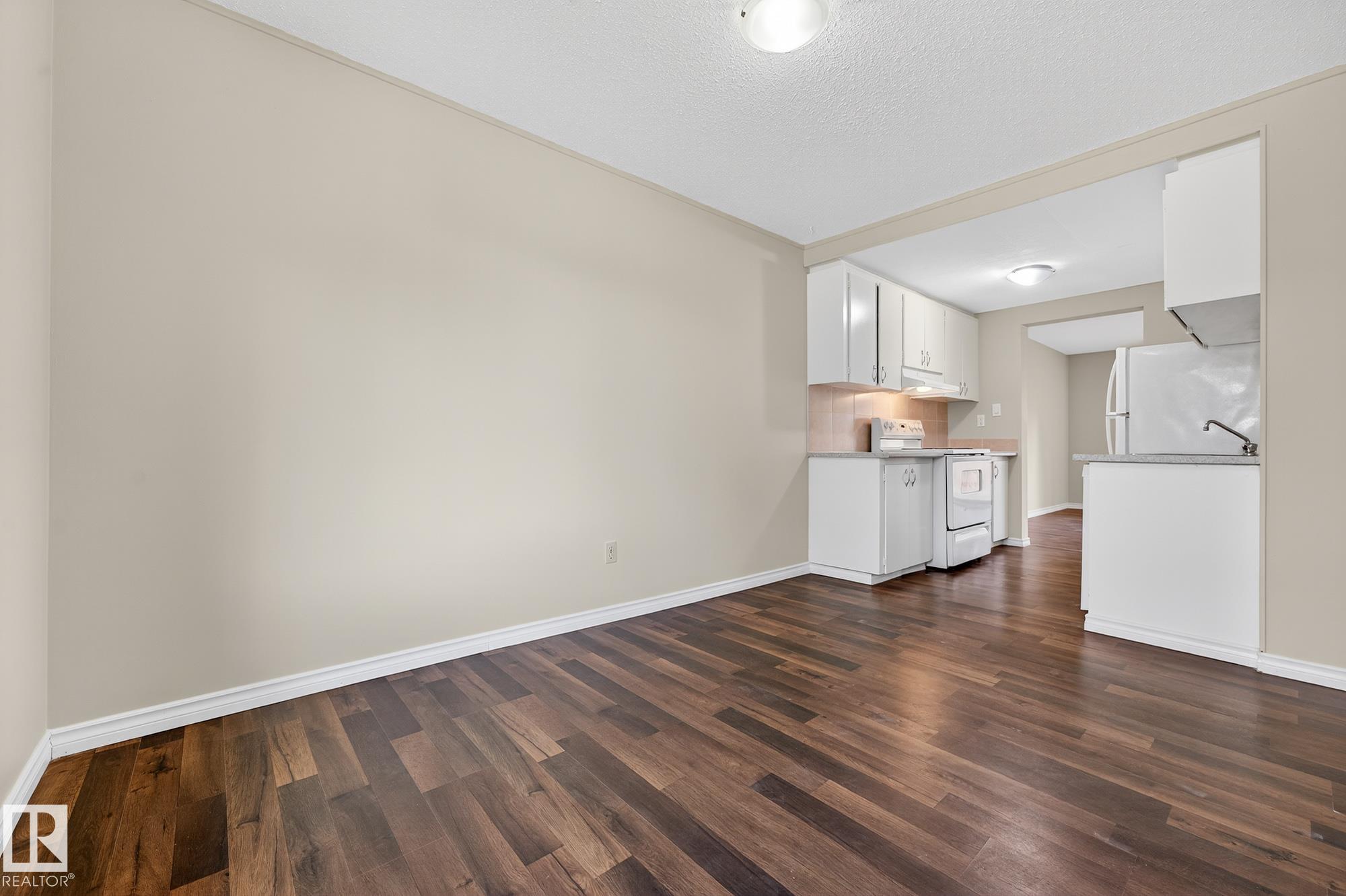 Photo 7 at H5 - 1 Garden Grove NW, Duggan, Edmonton