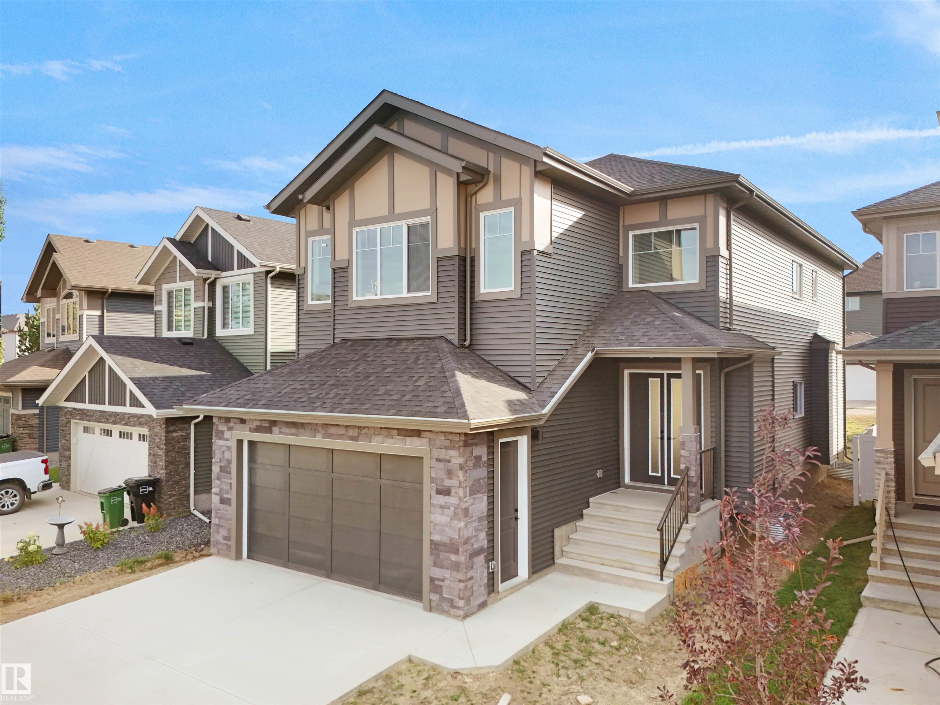 1107 Gyrfalcon Crescent NW, Hawks Ridge, Edmonton 