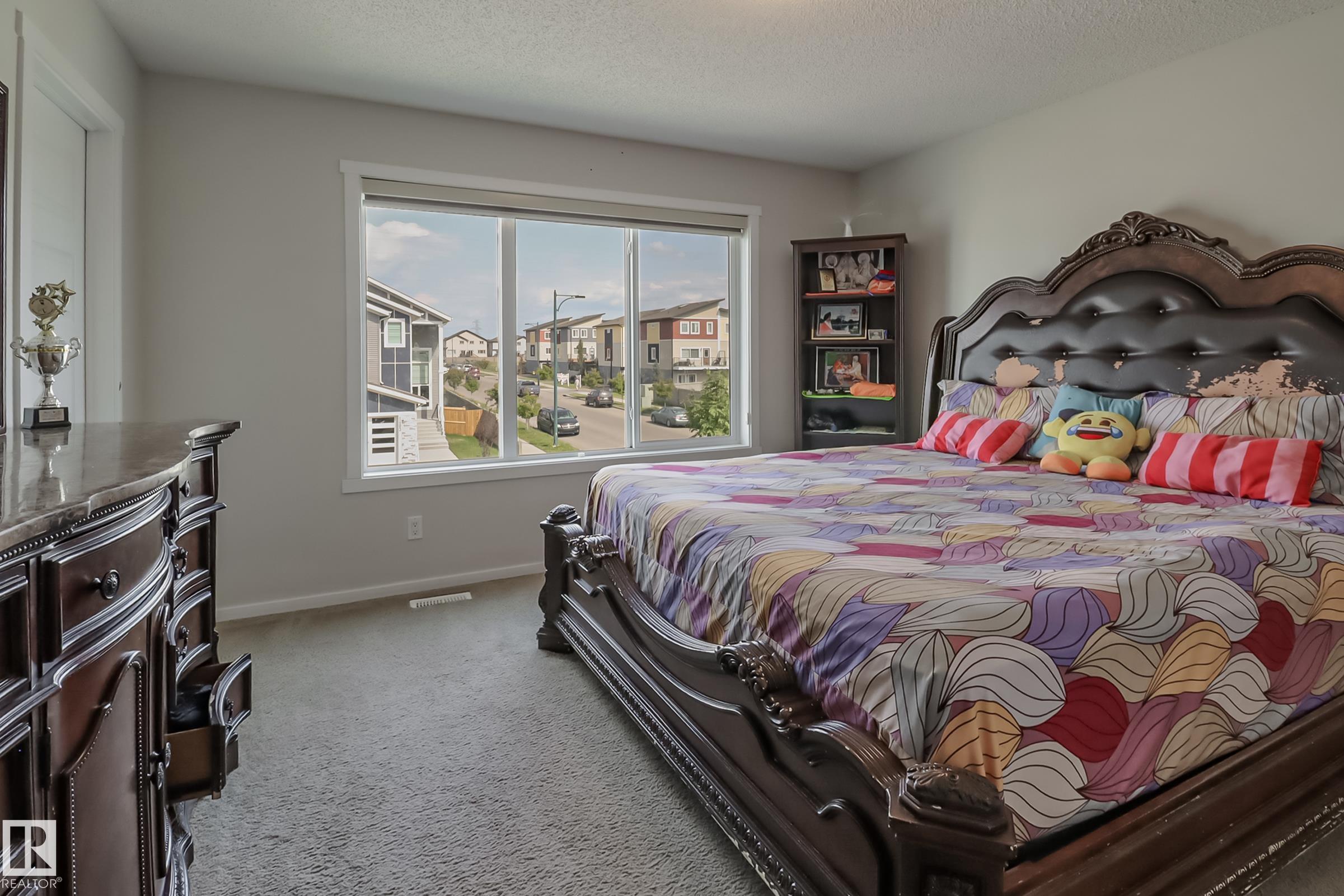 Photo 19 at 1404 29 Street NW, Laurel, Edmonton