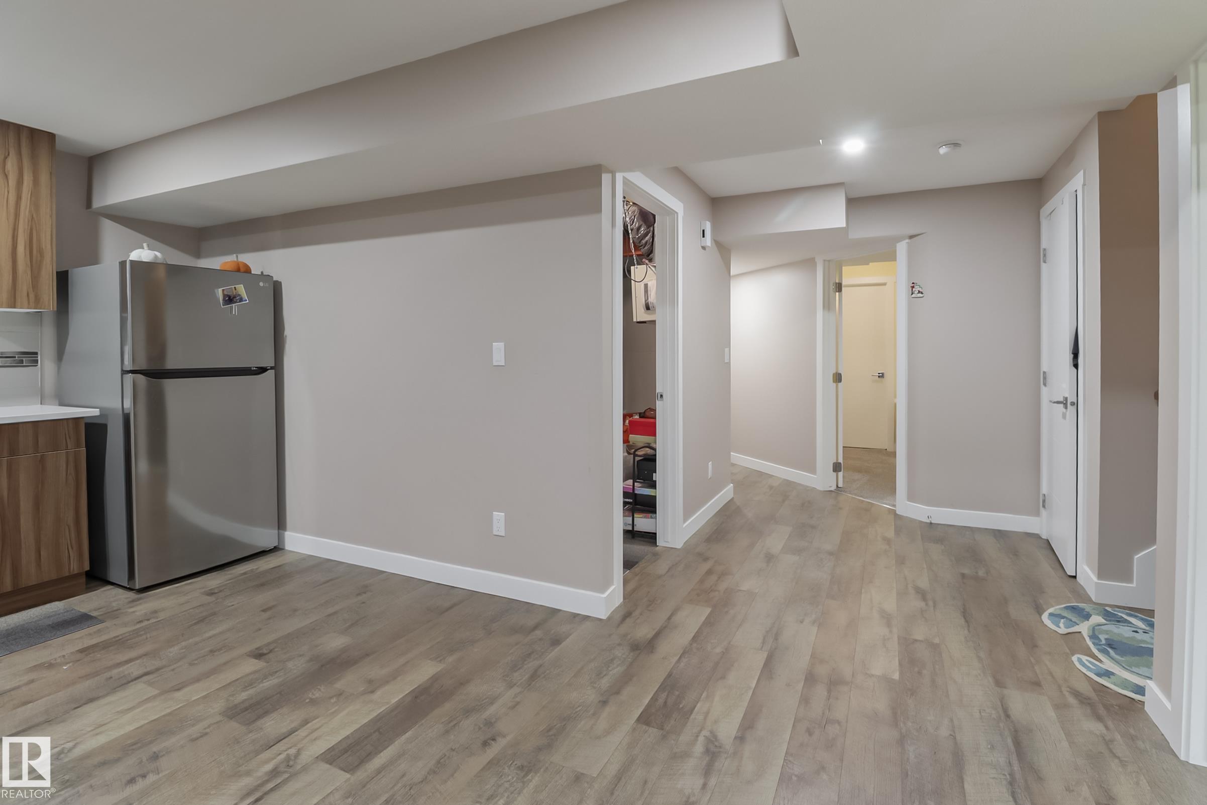 Photo 38 at 1404 29 Street NW, Laurel, Edmonton