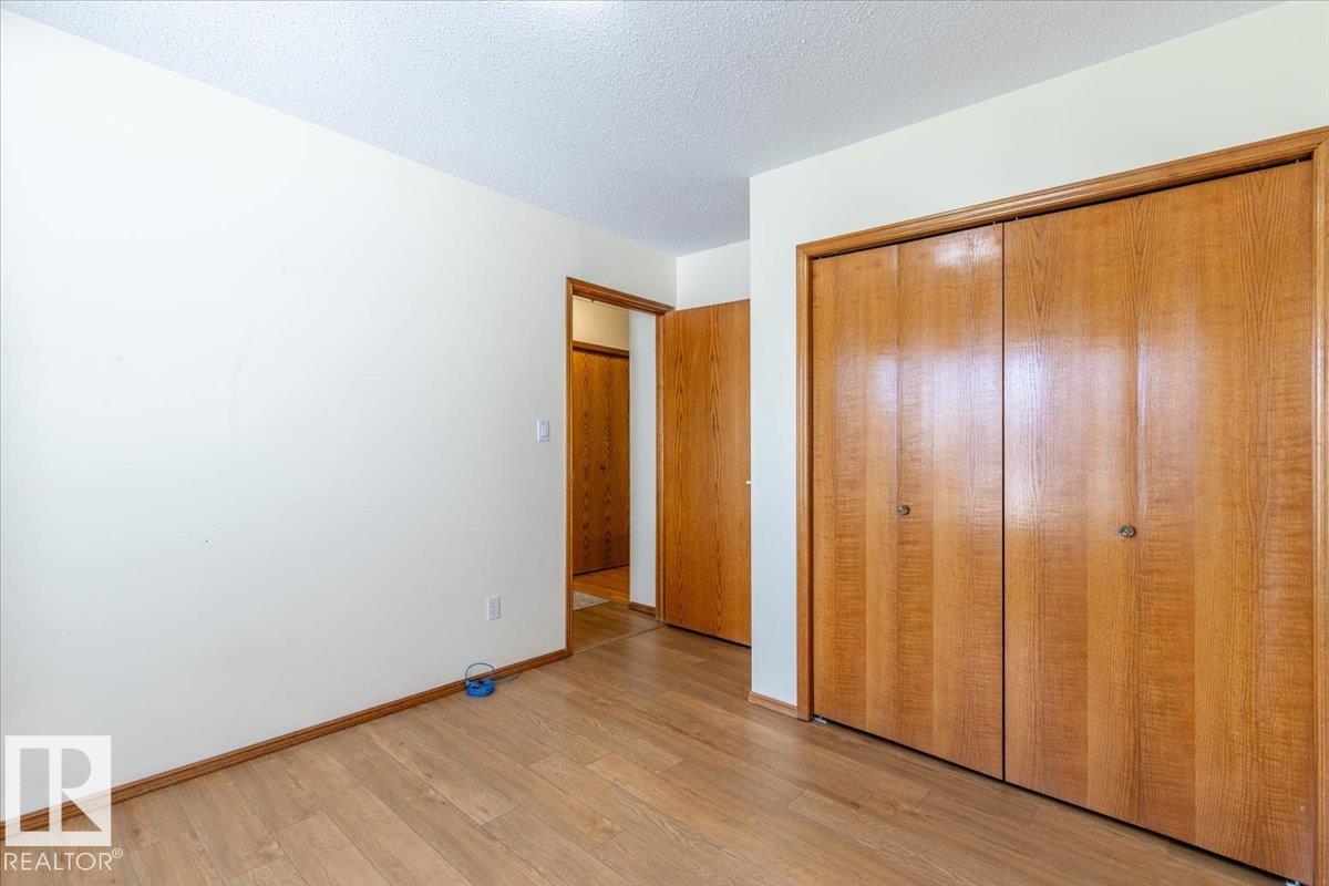 Photo 4 at 4829 32 Avenue NW, Weinlos, Edmonton