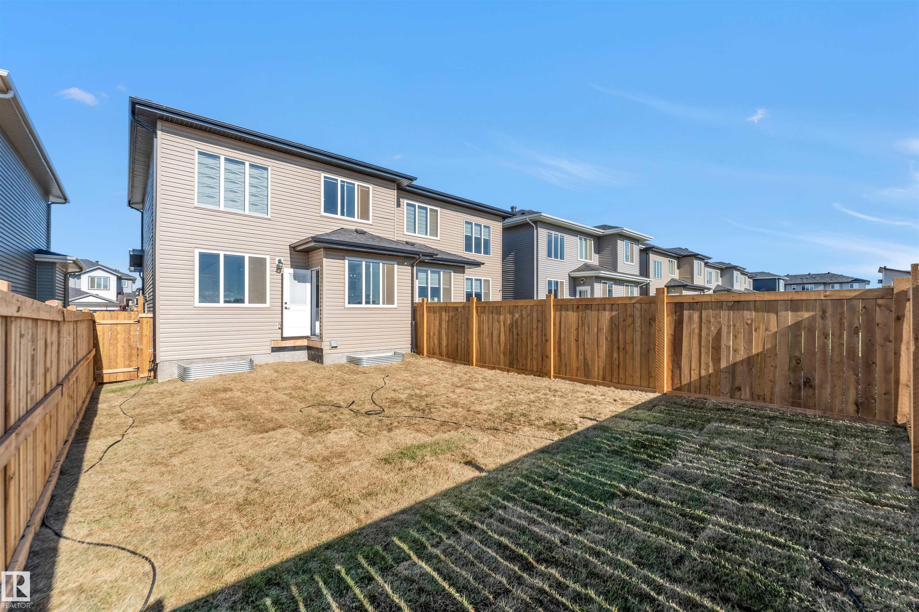 Photo 32 at 3911 40 Avenue, Azur, Beaumont