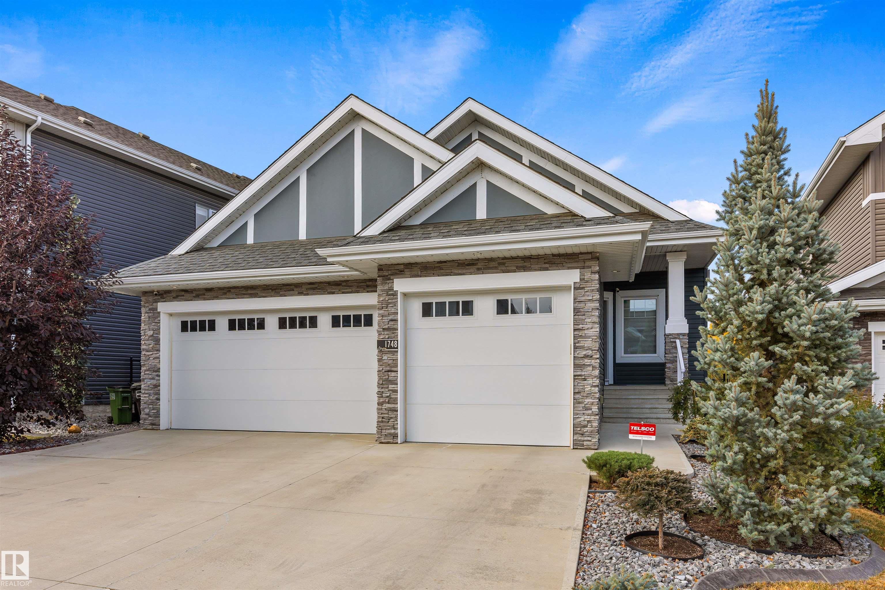 1748 Tanager Close NW, Starling, Edmonton 