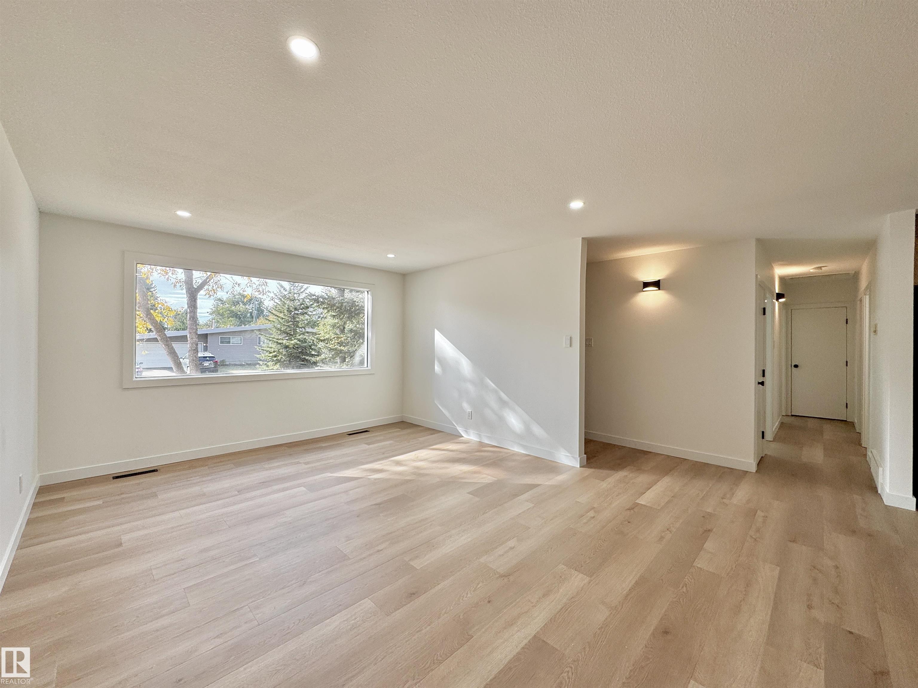 Photo 2 at 12 Sycamore Street, Sherwood Heights, Sherwood Park