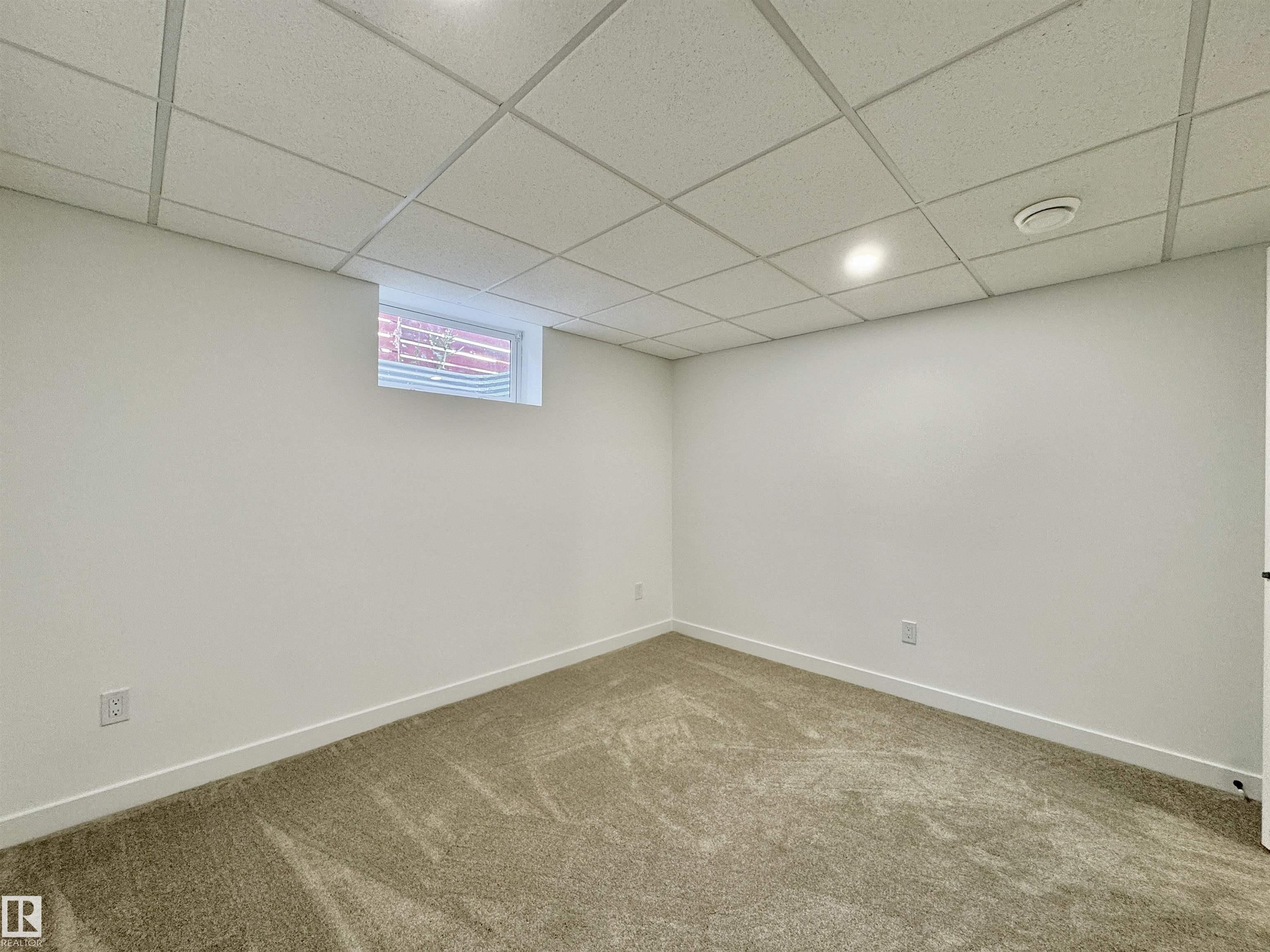 Photo 18 at 12 Sycamore Street, Sherwood Heights, Sherwood Park