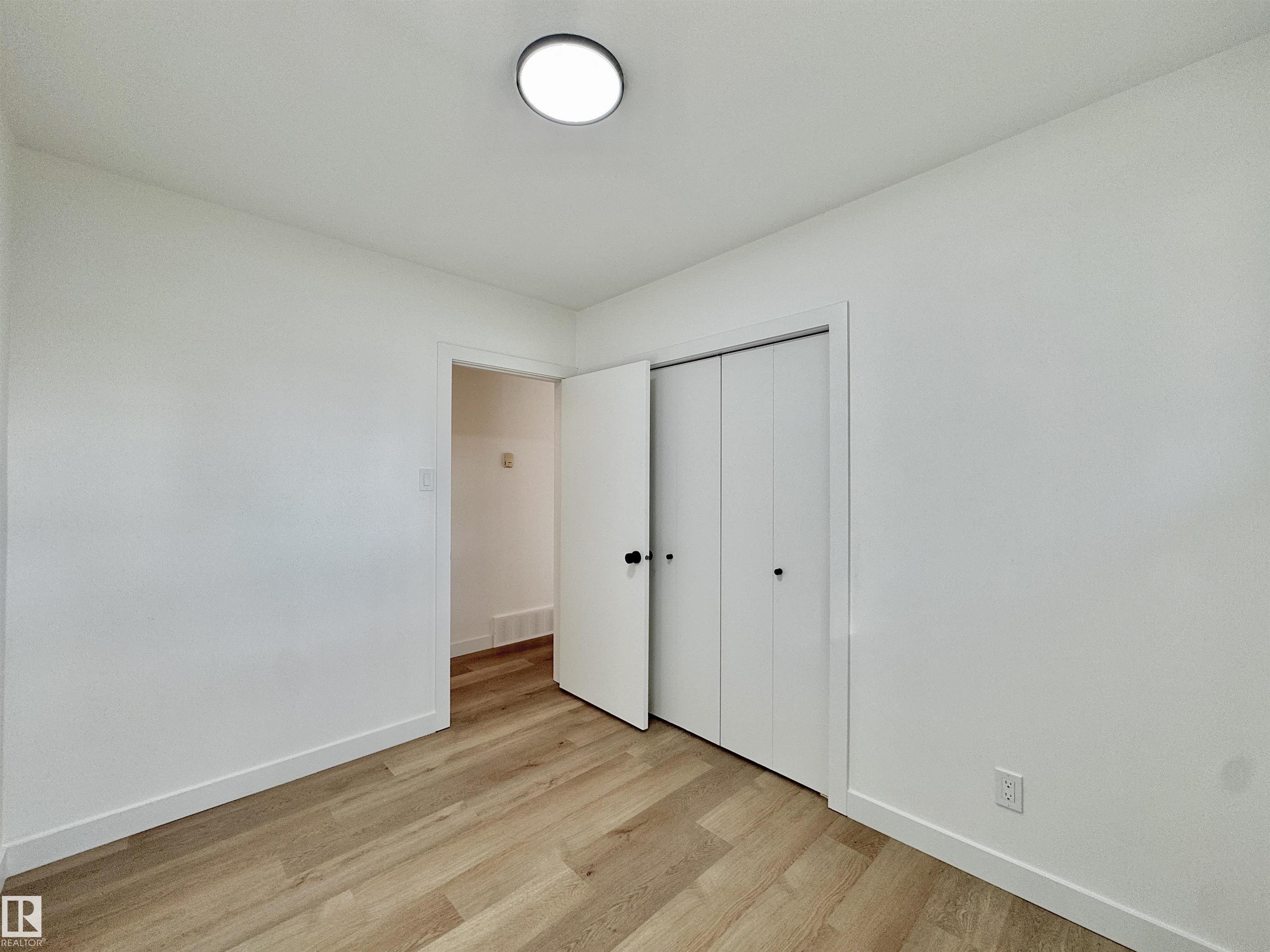 Photo 8 at 12 Sycamore Street, Sherwood Heights, Sherwood Park