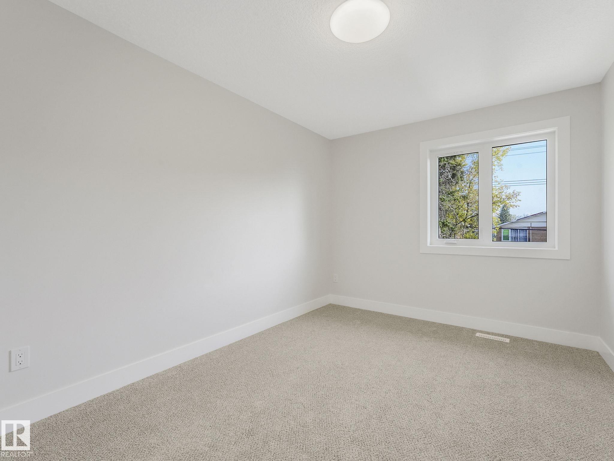 Photo 32 at 11219 125 Street NW, Inglewood, Edmonton