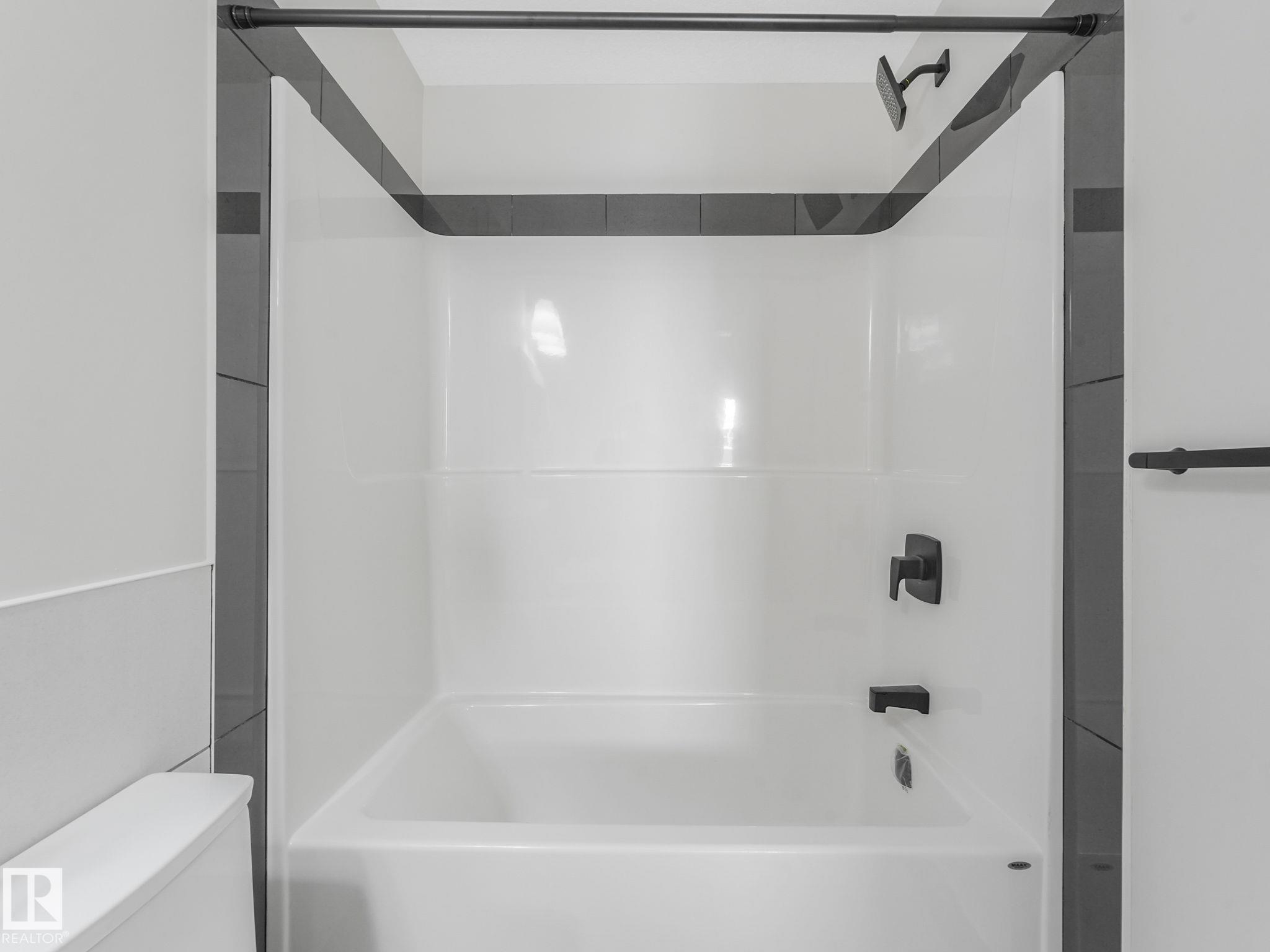 Photo 37 at 11219 125 Street NW, Inglewood, Edmonton