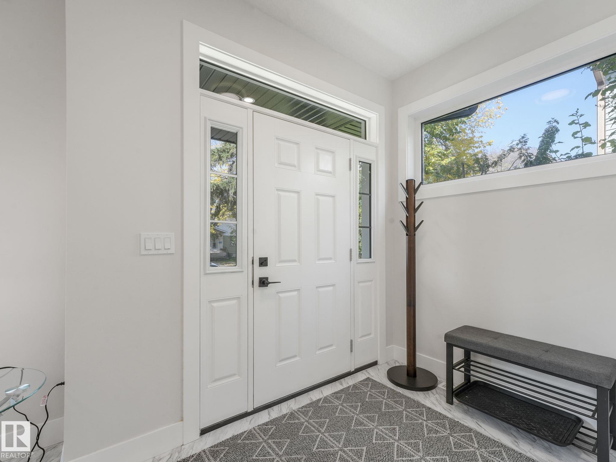 Photo 7 at 11219 125 Street NW, Inglewood, Edmonton