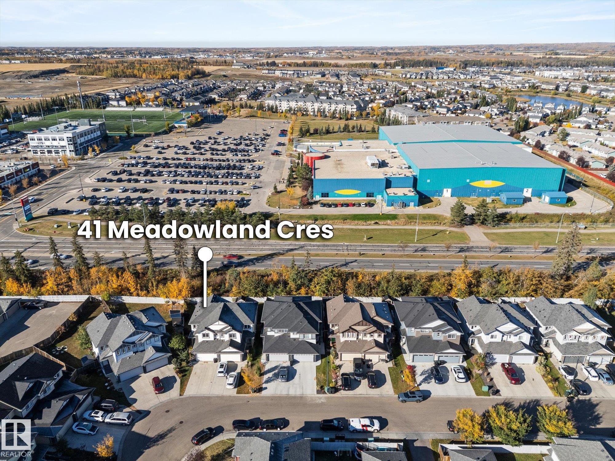 Photo 2 at 41 Meadowland Crescent, McLaughlin, Spruce Grove