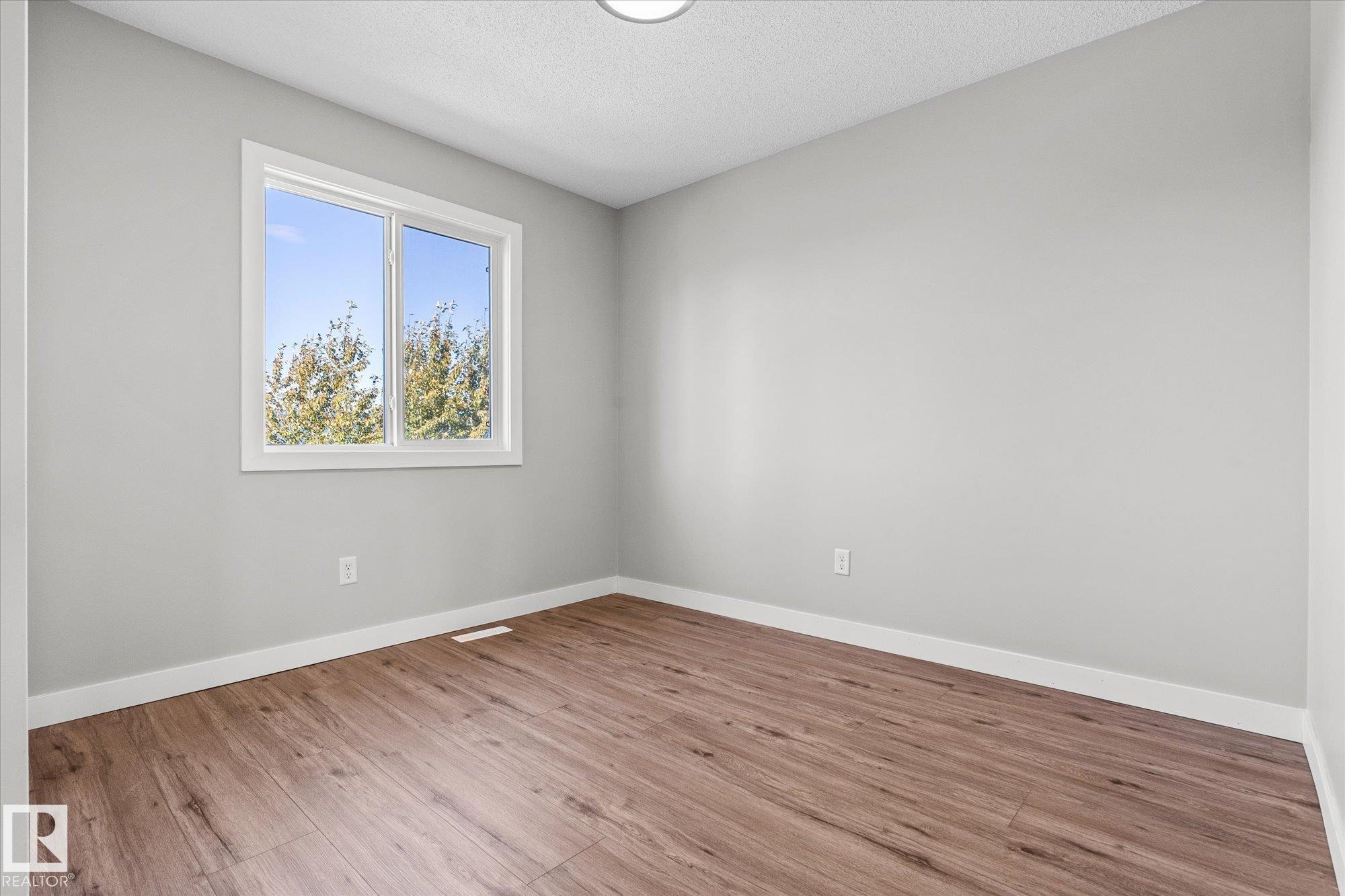 Photo 33 at 41 Meadowland Crescent, McLaughlin, Spruce Grove