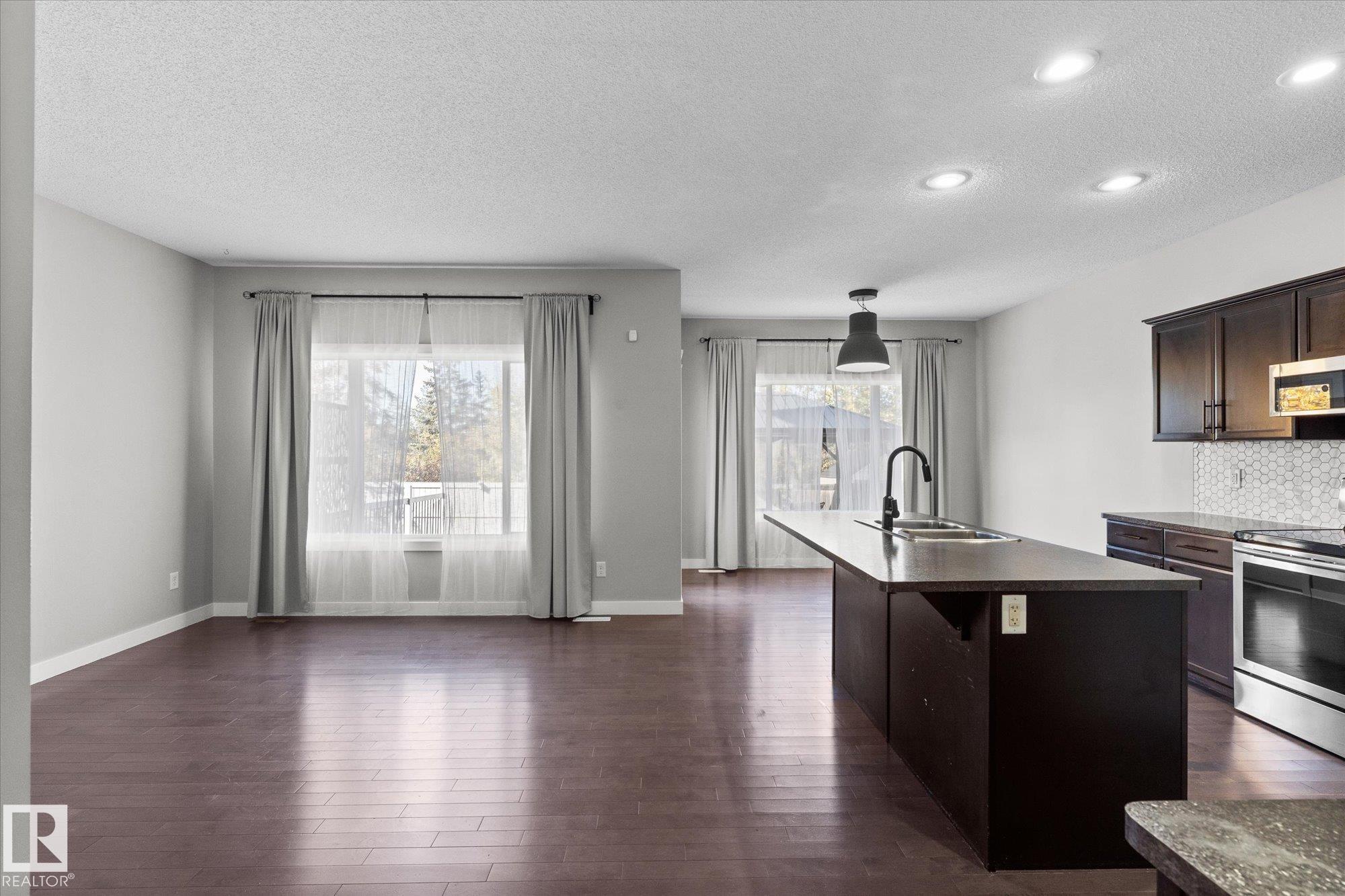 Photo 8 at 41 Meadowland Crescent, McLaughlin, Spruce Grove