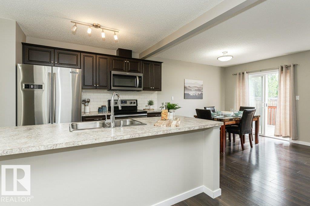 Photo 11 at 5309 14 Avenue SW, Walker, Edmonton