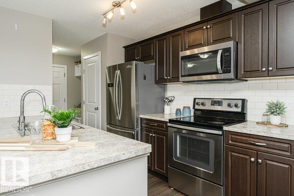 Photo 14 at 5309 14 Avenue SW, Walker, Edmonton