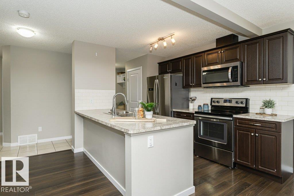 Photo 16 at 5309 14 Avenue SW, Walker, Edmonton