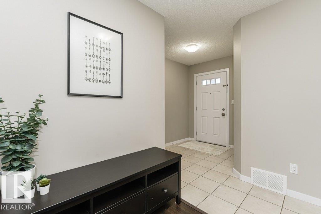Photo 8 at 5309 14 Avenue SW, Walker, Edmonton