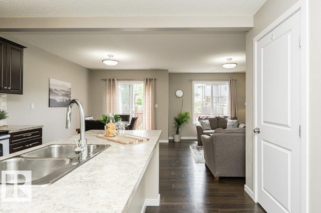 Photo 10 at 5309 14 Avenue SW, Walker, Edmonton