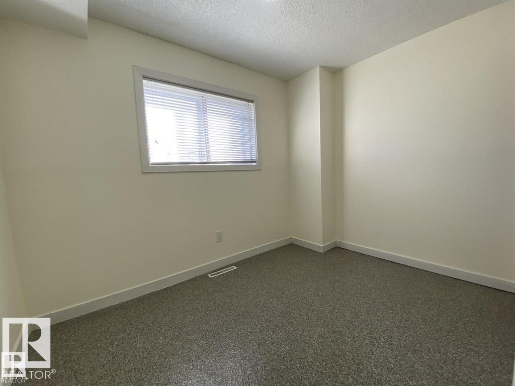 Photo 34 at 11839 45 Street NW, Beacon Heights, Edmonton