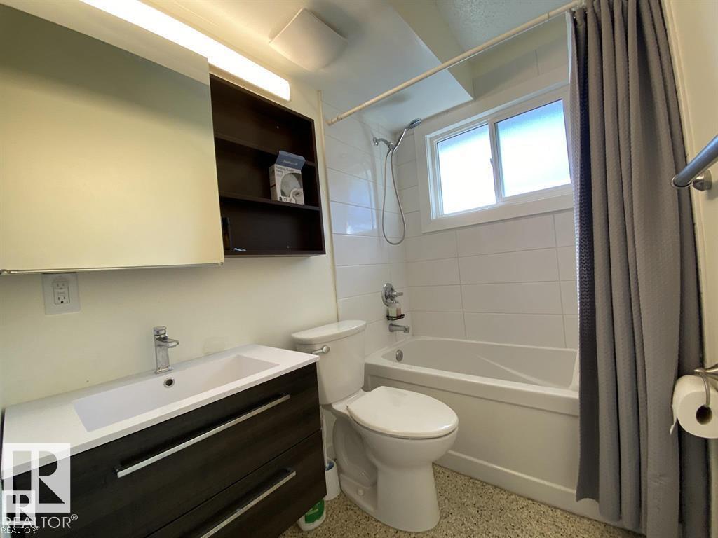 Photo 46 at 11839 45 Street NW, Beacon Heights, Edmonton