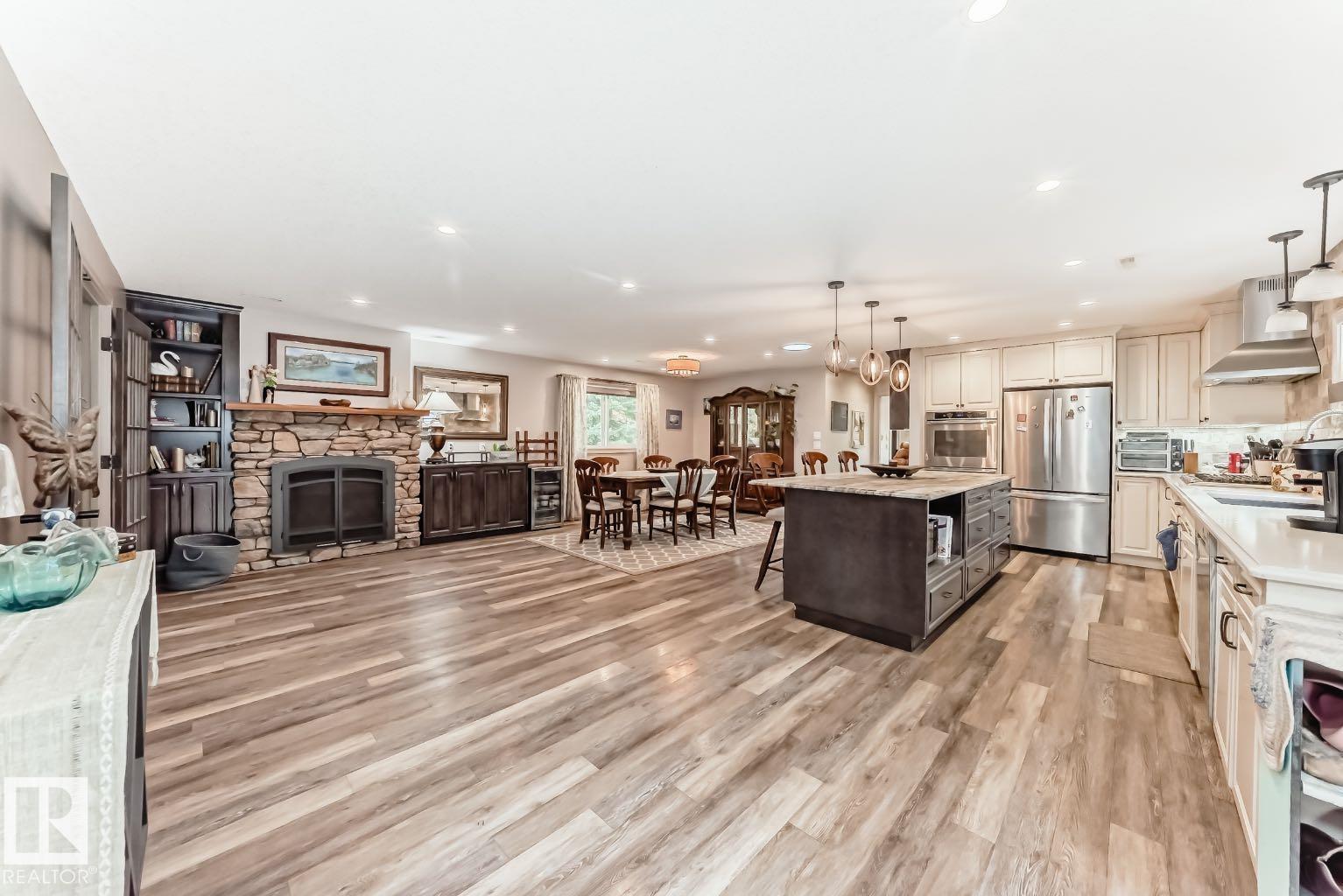 Photo 20 at 13 - 52145 Rge Road 225, Laurina Estates, Rural Strathcona County