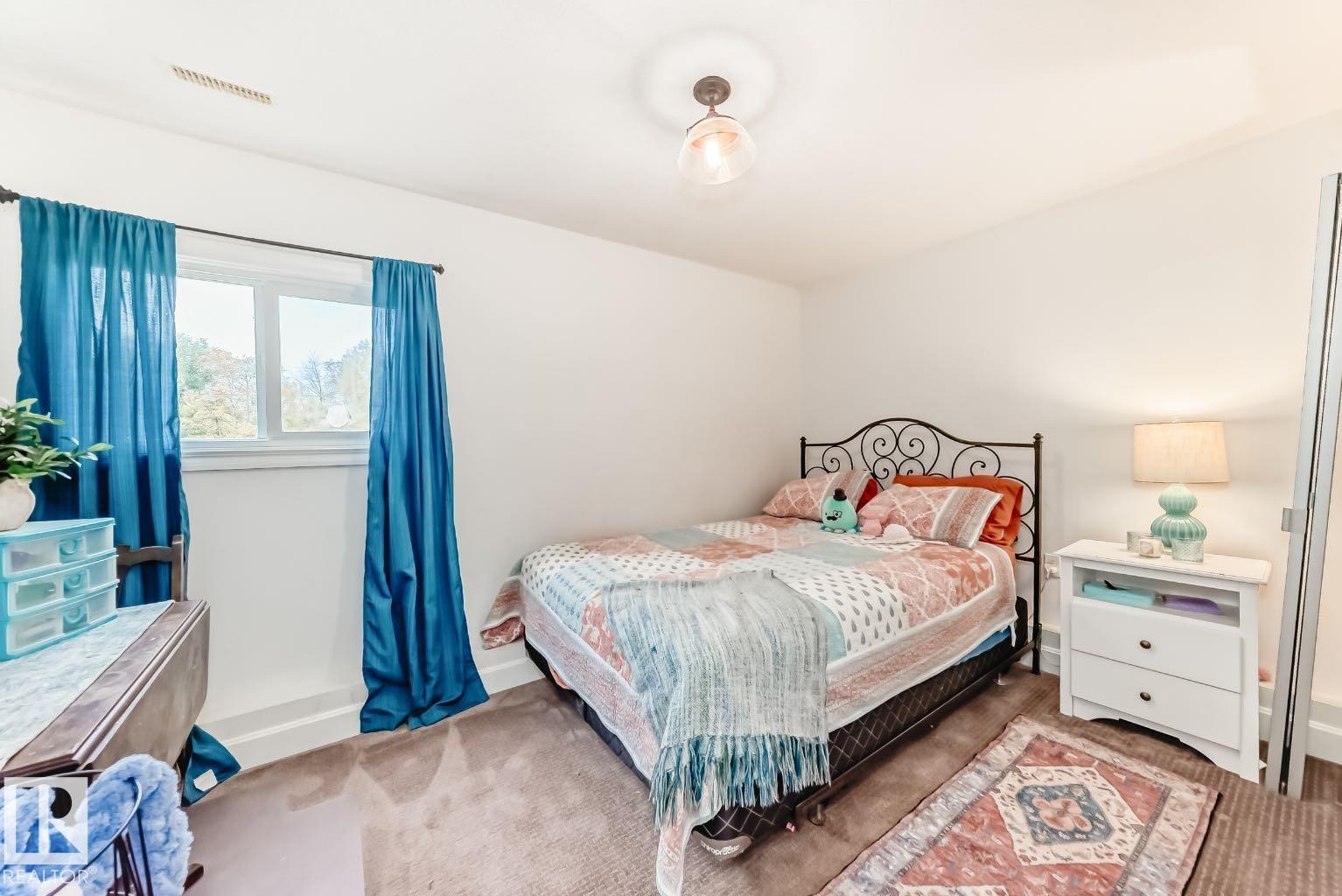 Photo 7 at 13 - 52145 Rge Road 225, Laurina Estates, Rural Strathcona County