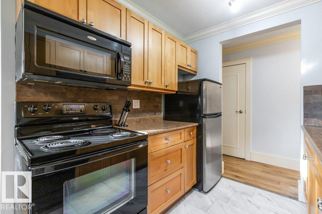 Photo 11 at 101 - 11916 104 Street NW, Westwood, Edmonton