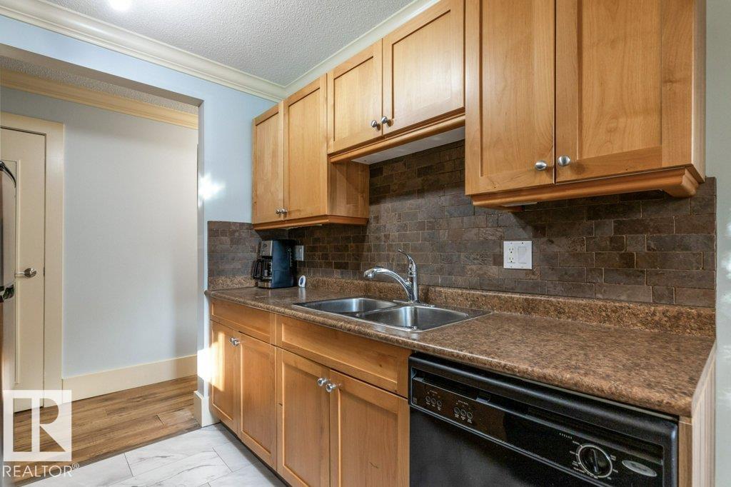 Photo 10 at 101 - 11916 104 Street NW, Westwood, Edmonton
