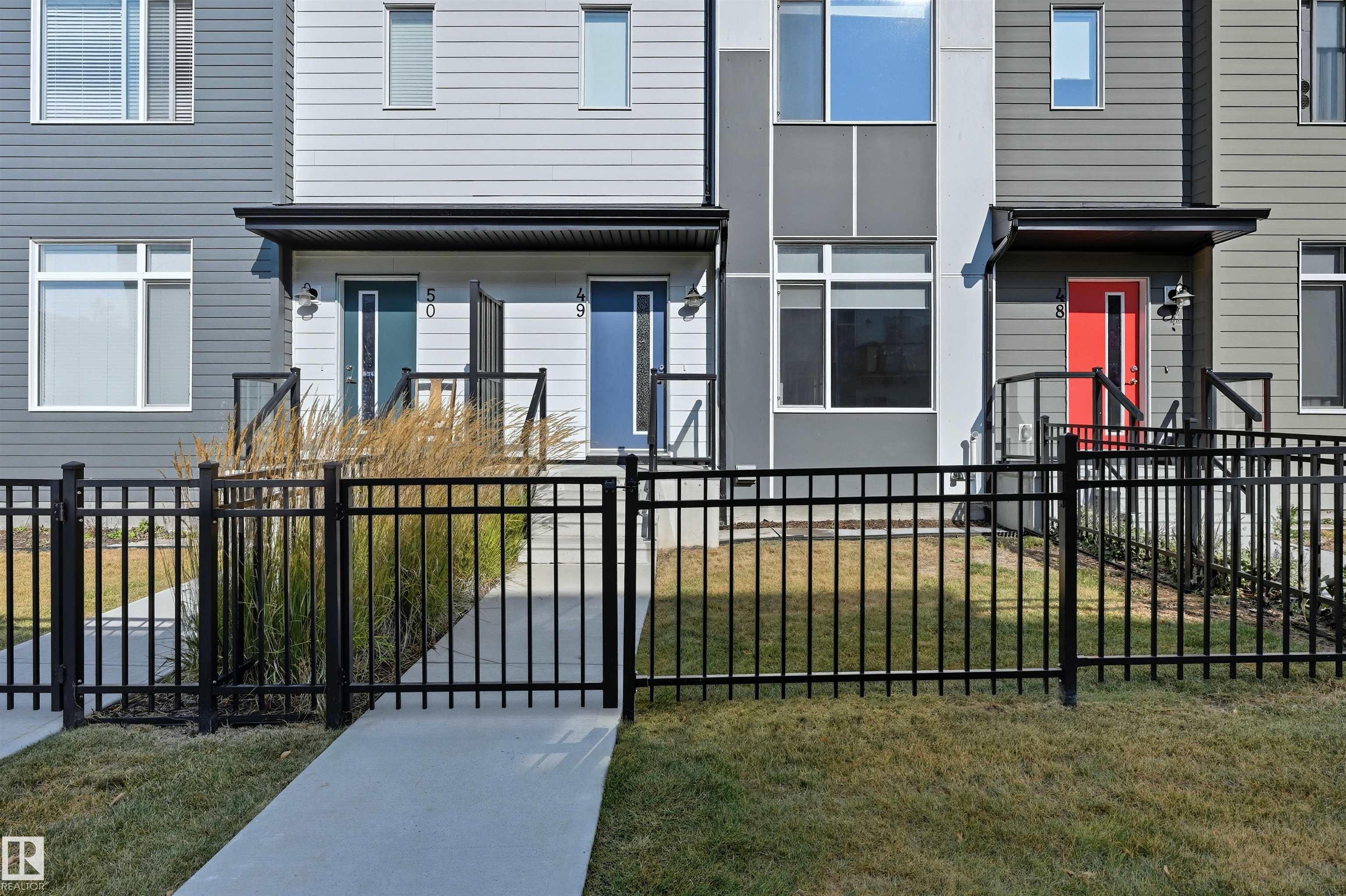 Photo 2 at 49 - 804 Welsh Drive SW, Walker, Edmonton