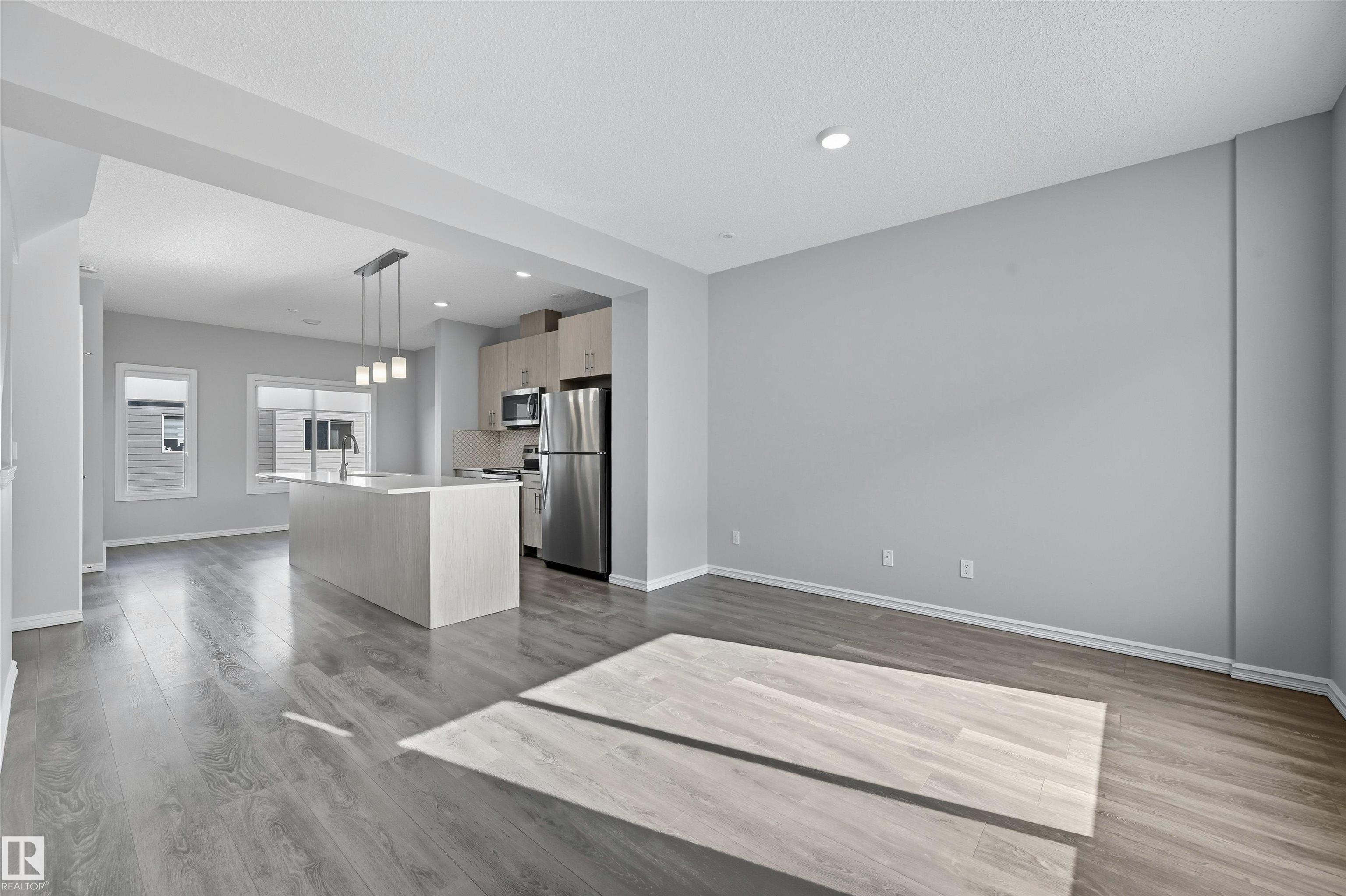 Photo 6 at 49 - 804 Welsh Drive SW, Walker, Edmonton