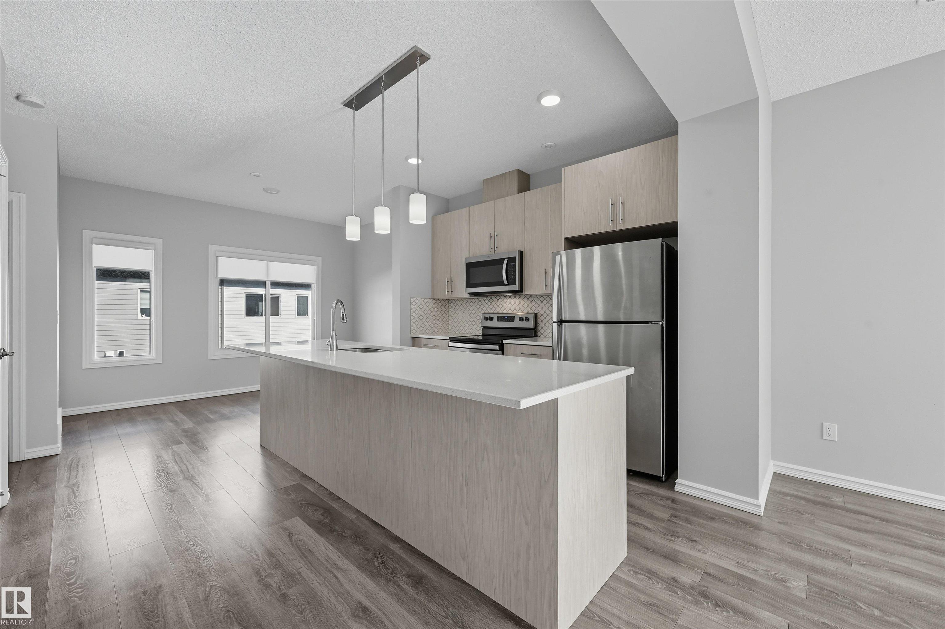 Photo 8 at 49 - 804 Welsh Drive SW, Walker, Edmonton