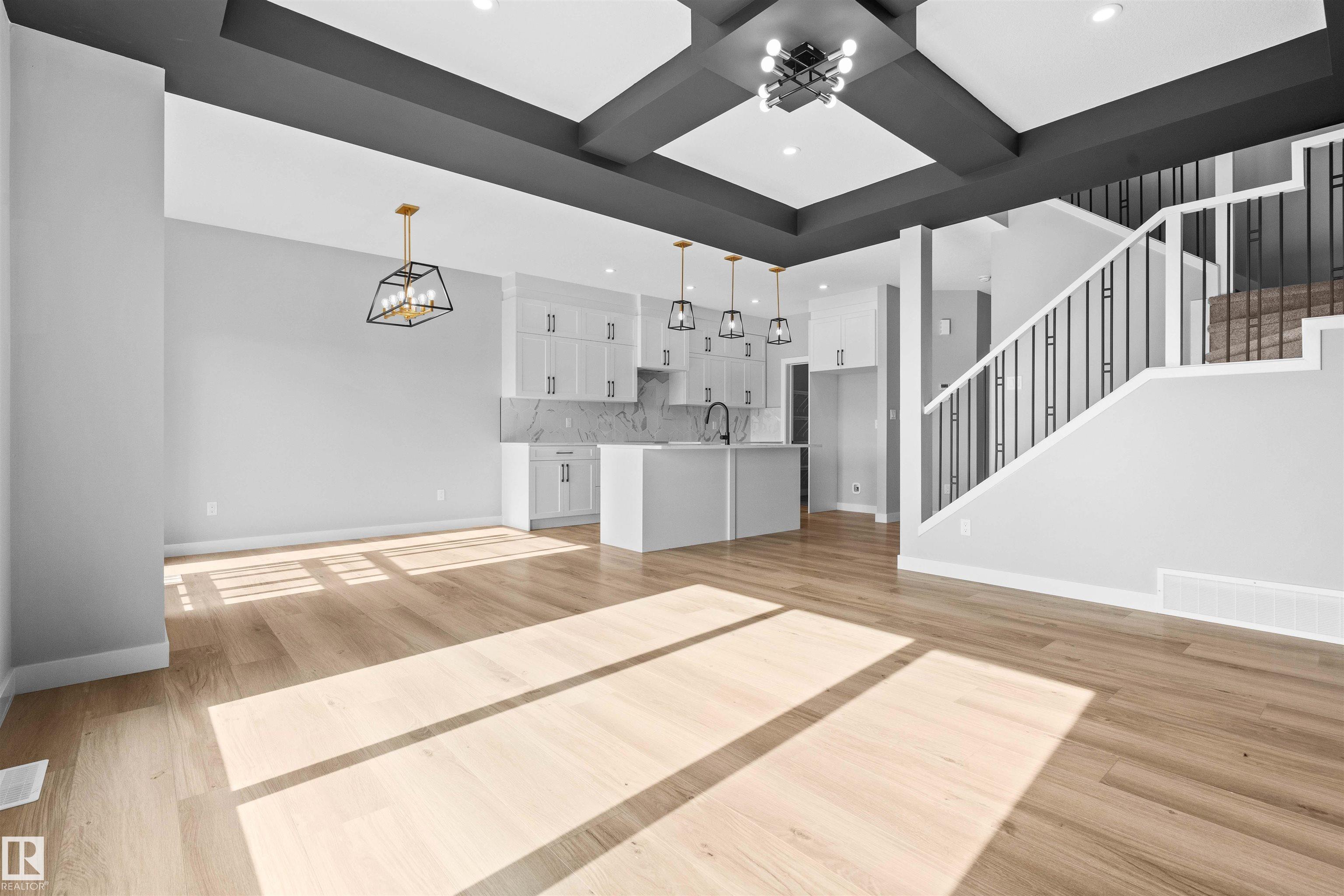 Photo 4 at 9613 89a Street, Morinville