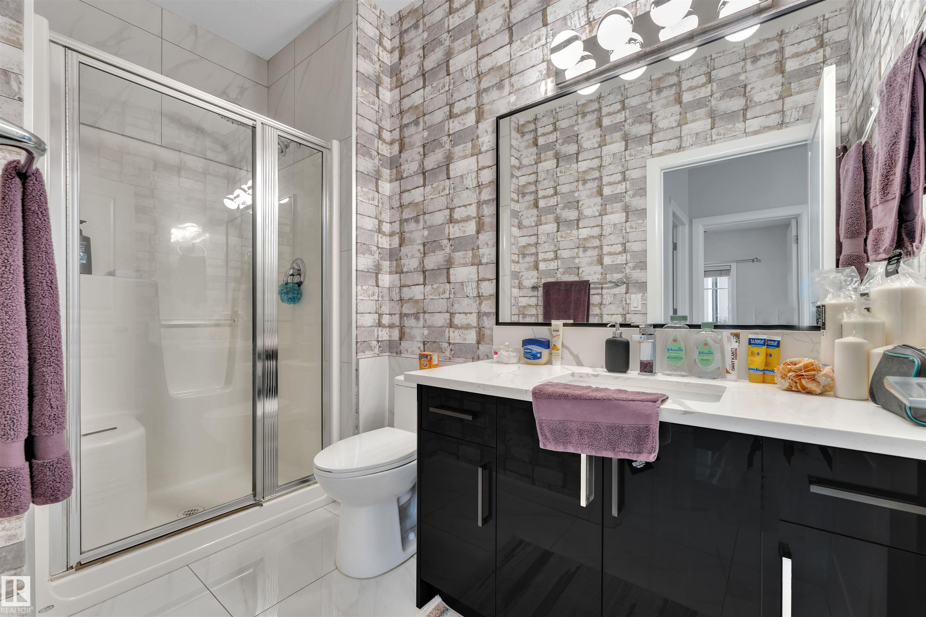 Photo 9 at 160 Magrath Road NW, Magrath Heights, Edmonton