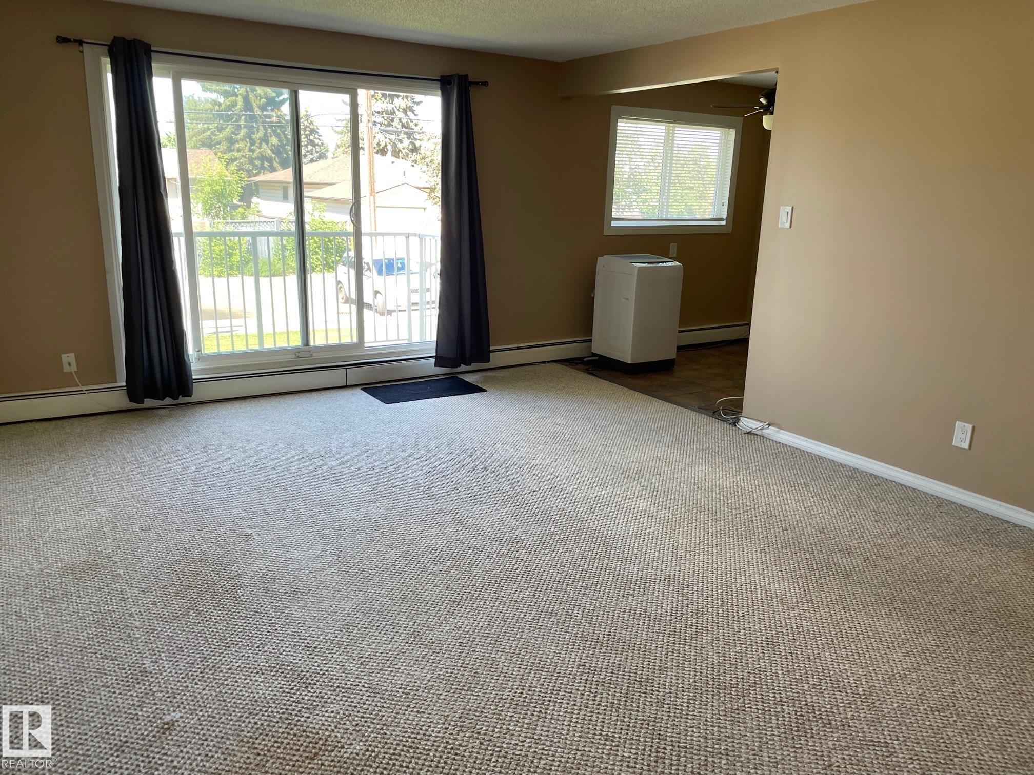 Photo 4 at 204 - 13104 132 Avenue NW, Wellington, Edmonton