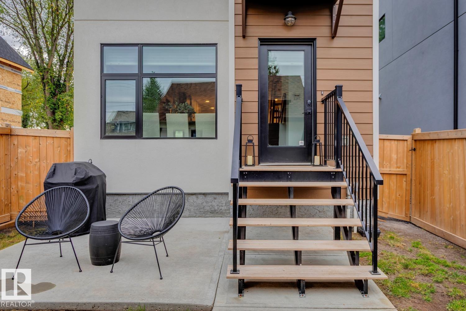 Photo 40 at 14348 92a Avenue NW, Parkview, Edmonton