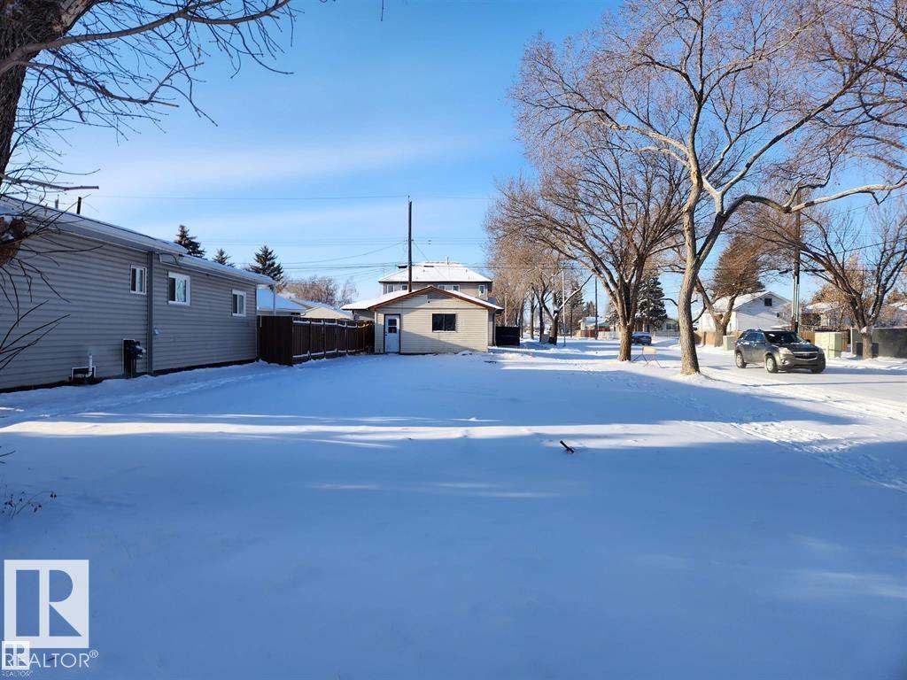 12848 132 Street NW, Athlone, Edmonton 