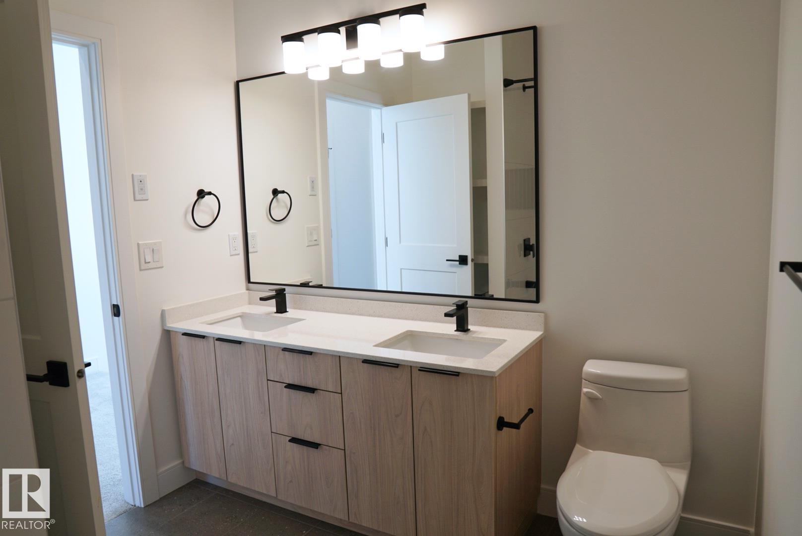 Photo 37 at 7553 81 Avenue NW, King Edward Park, Edmonton