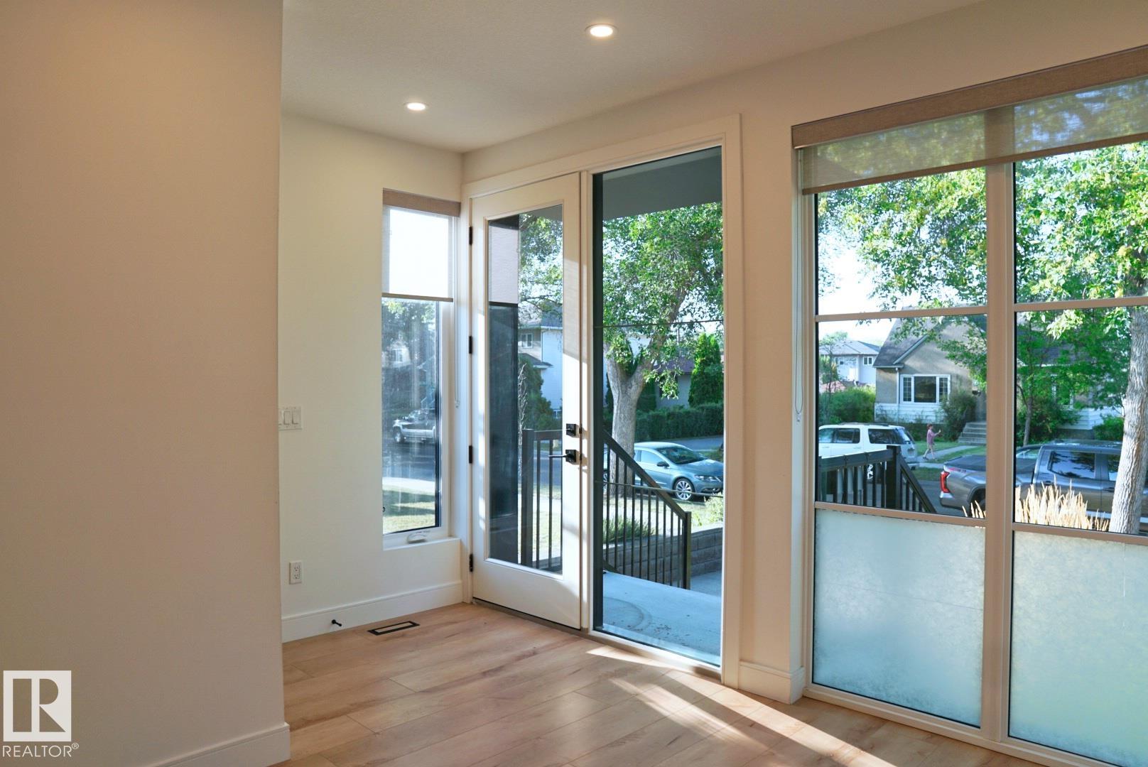 Photo 5 at 7553 81 Avenue NW, King Edward Park, Edmonton