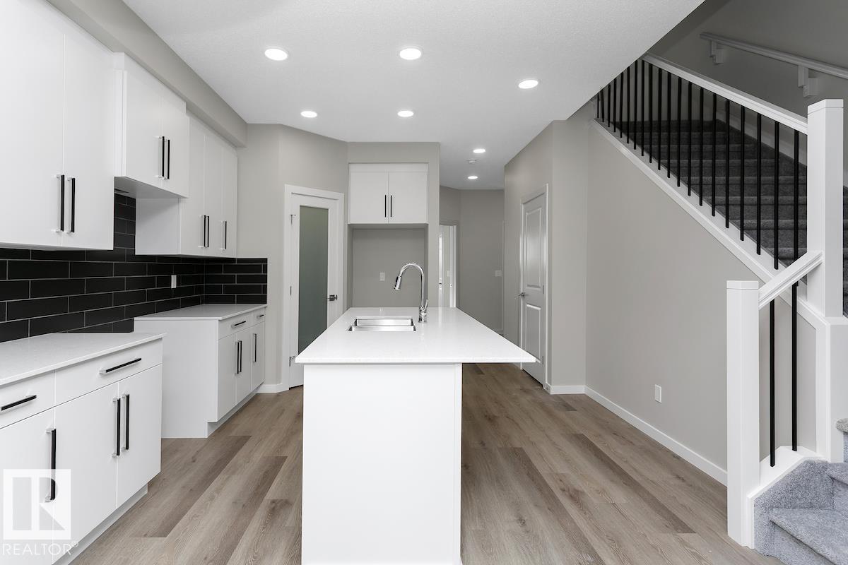 Picture for 4305 KINGLET DR NW