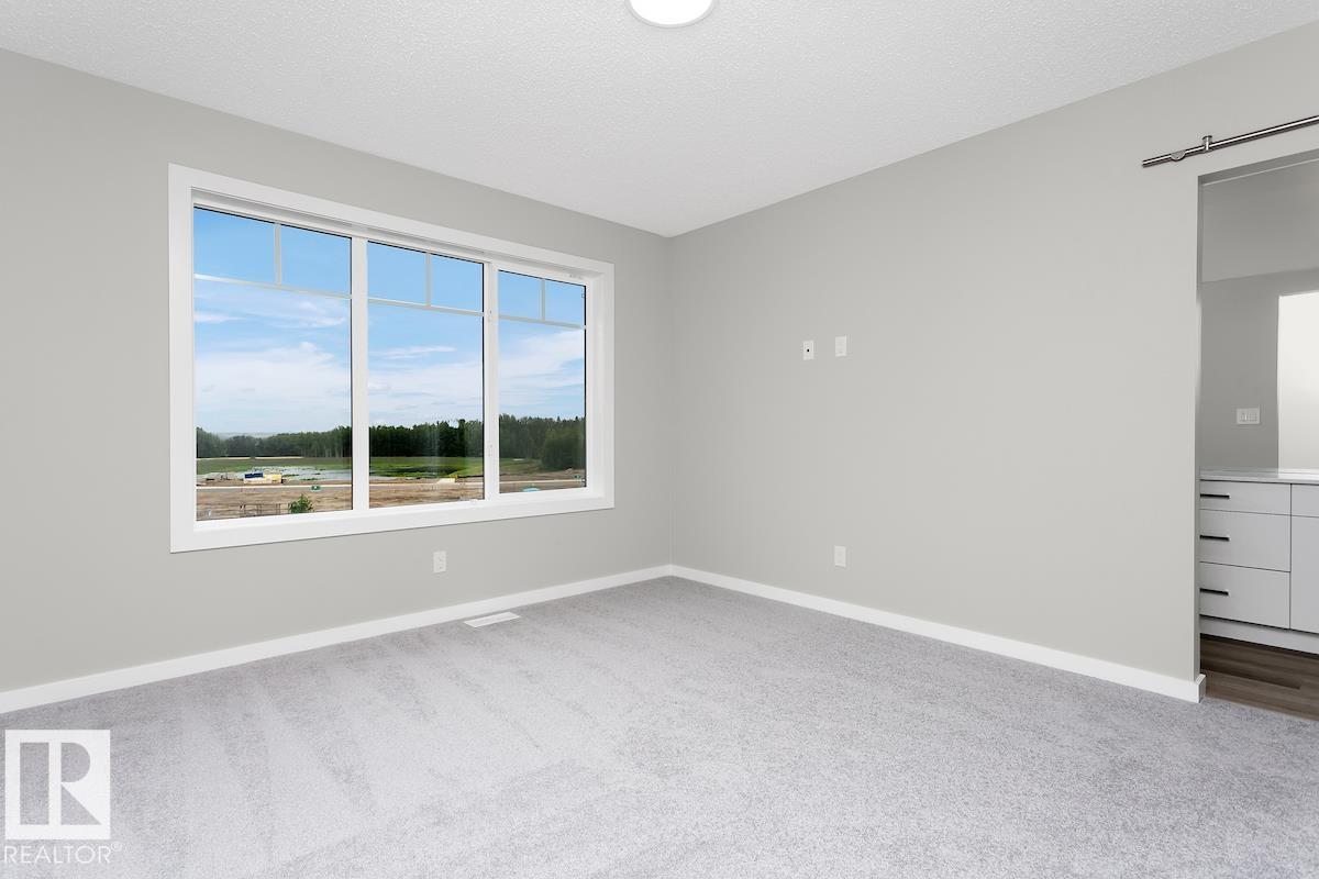 Photo 11 at 4305 Kinglet Drive NW, Kinglet Gardens, Edmonton