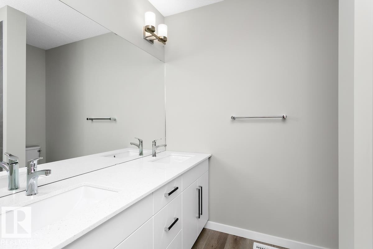 Photo 16 at 4305 Kinglet Drive NW, Kinglet Gardens, Edmonton