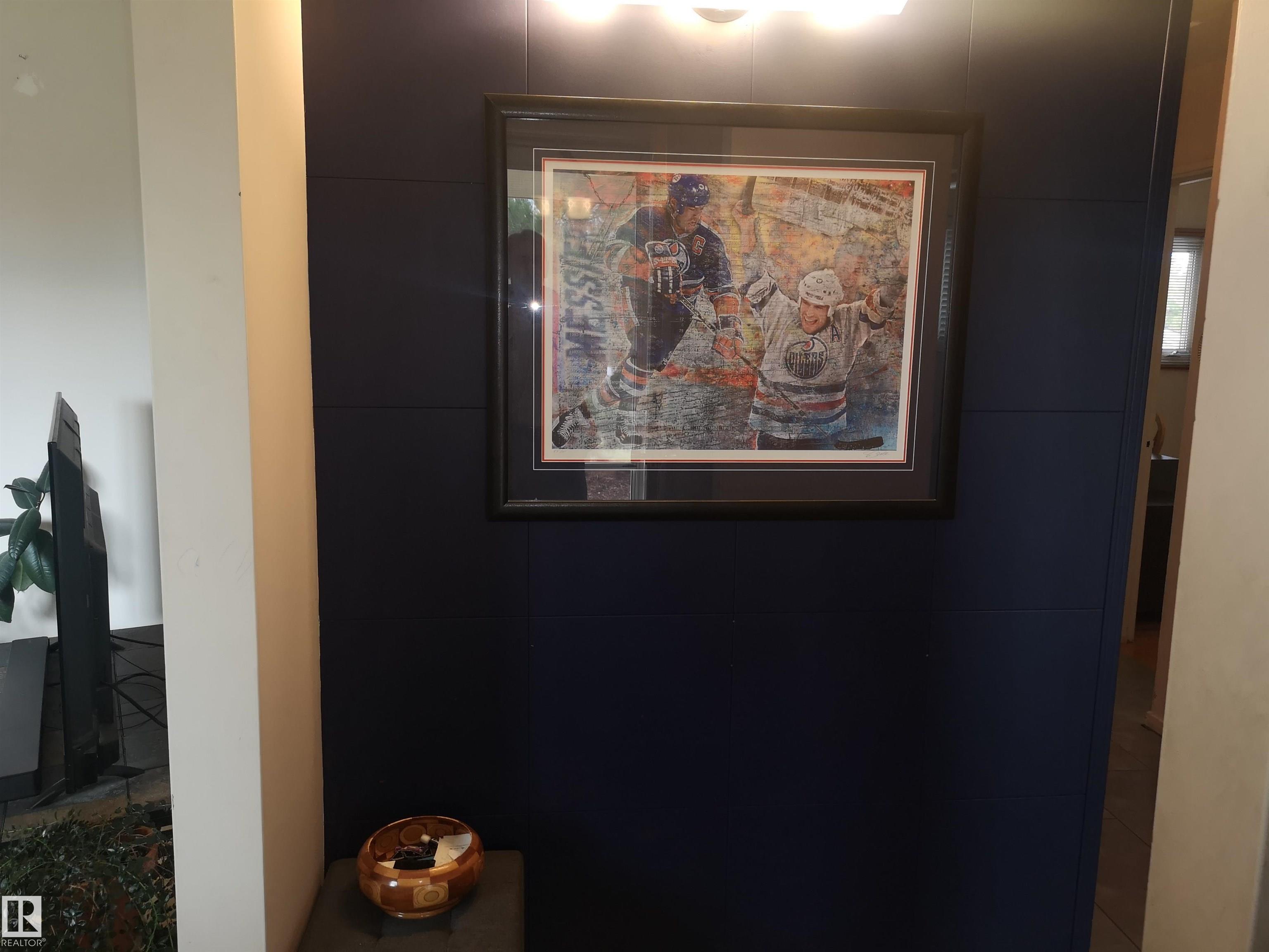 Picture for 8032 70 AV NW NW