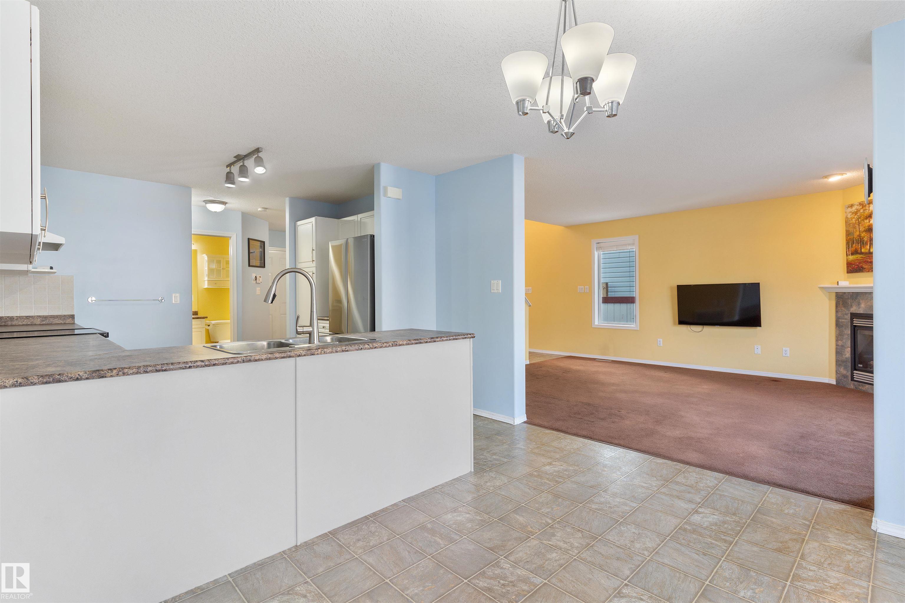 Photo 13 at 3231 21 Street NW, Silver Berry, Edmonton