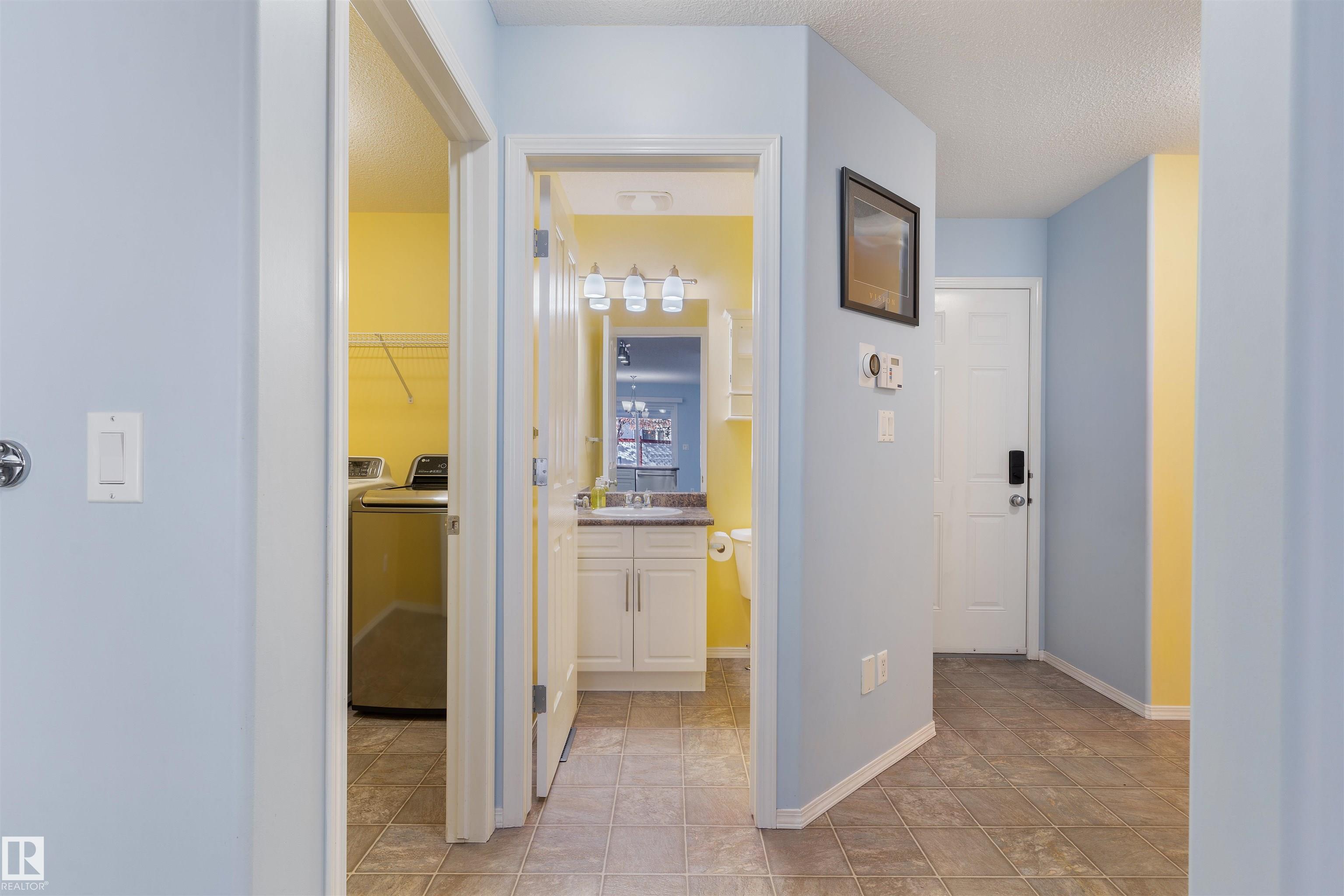 Photo 20 at 3231 21 Street NW, Silver Berry, Edmonton