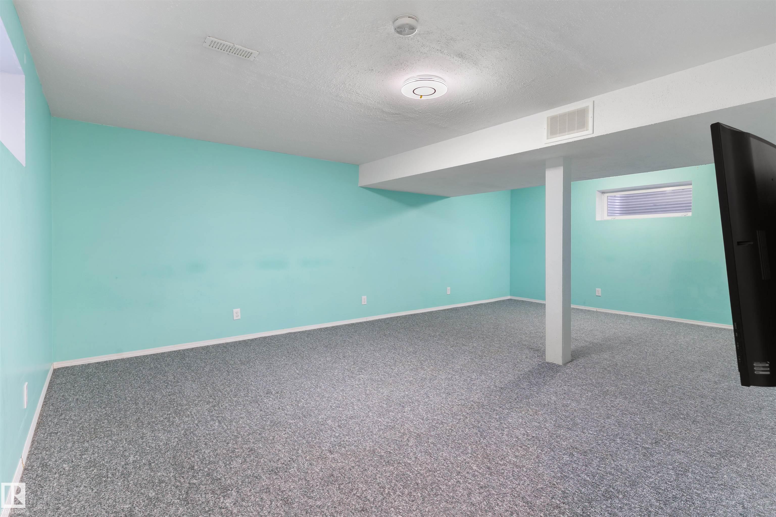 Photo 35 at 3231 21 Street NW, Silver Berry, Edmonton