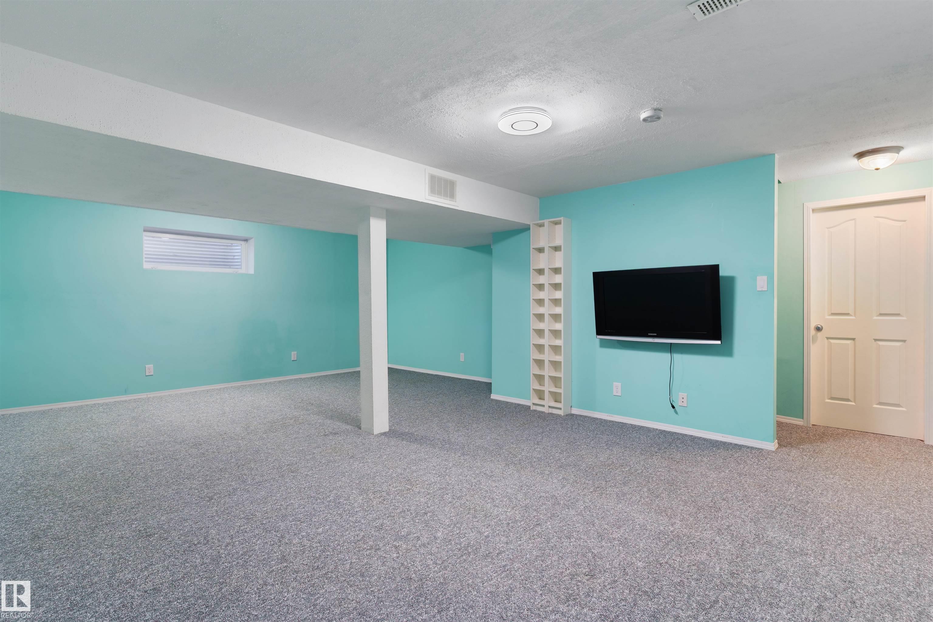 Photo 36 at 3231 21 Street NW, Silver Berry, Edmonton