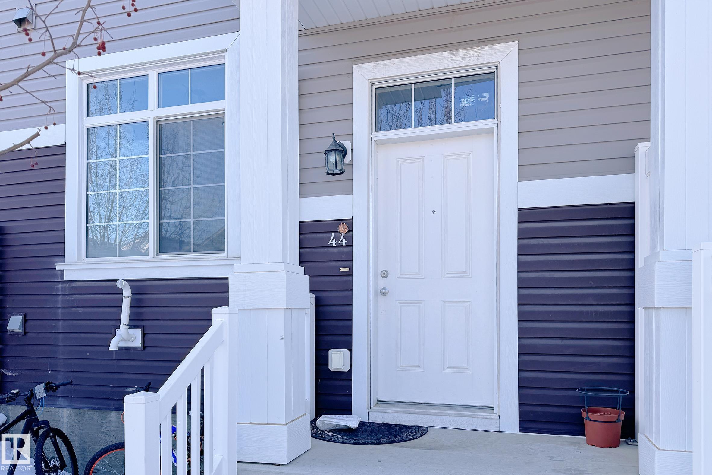 Photo 6 at 44 - 9151 Shaw Way SW, Summerside, Edmonton