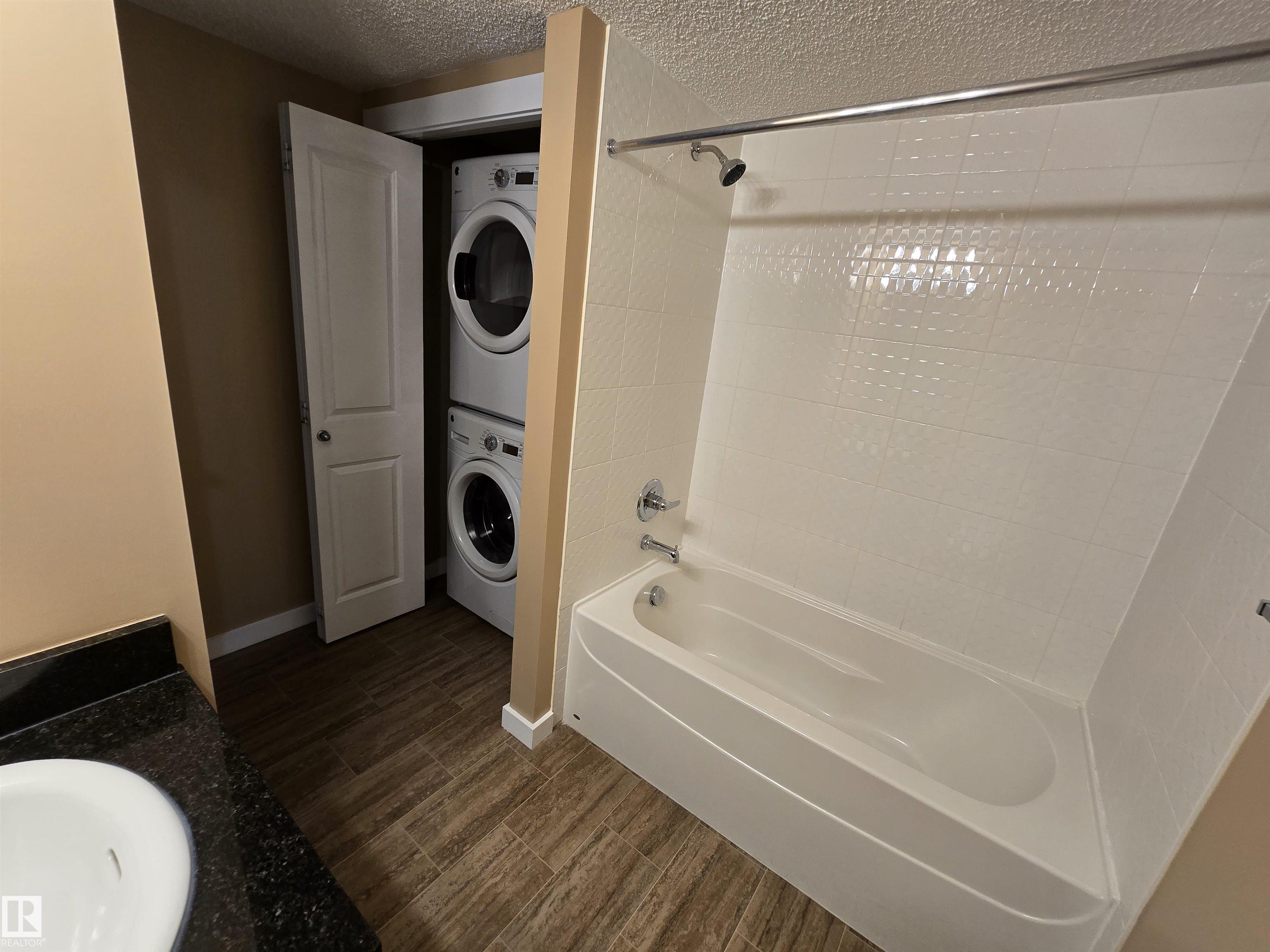 Photo 20 at 303 - 3211 James Mowatt Trail SW, Allard, Edmonton