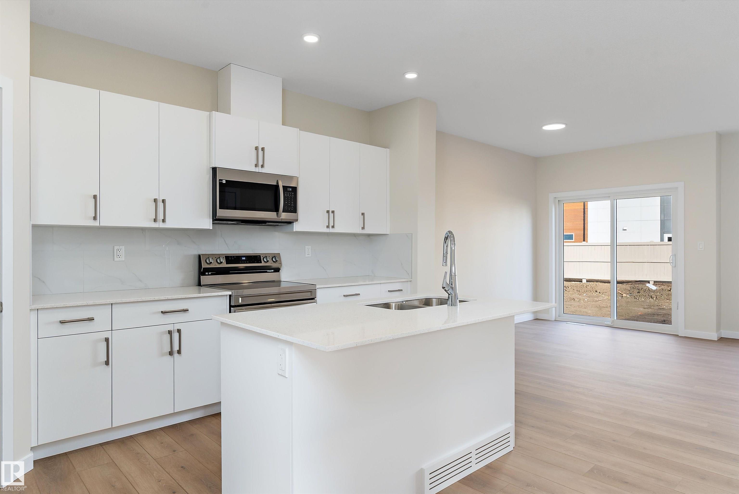 Picture for 841 ROWAN CL SW