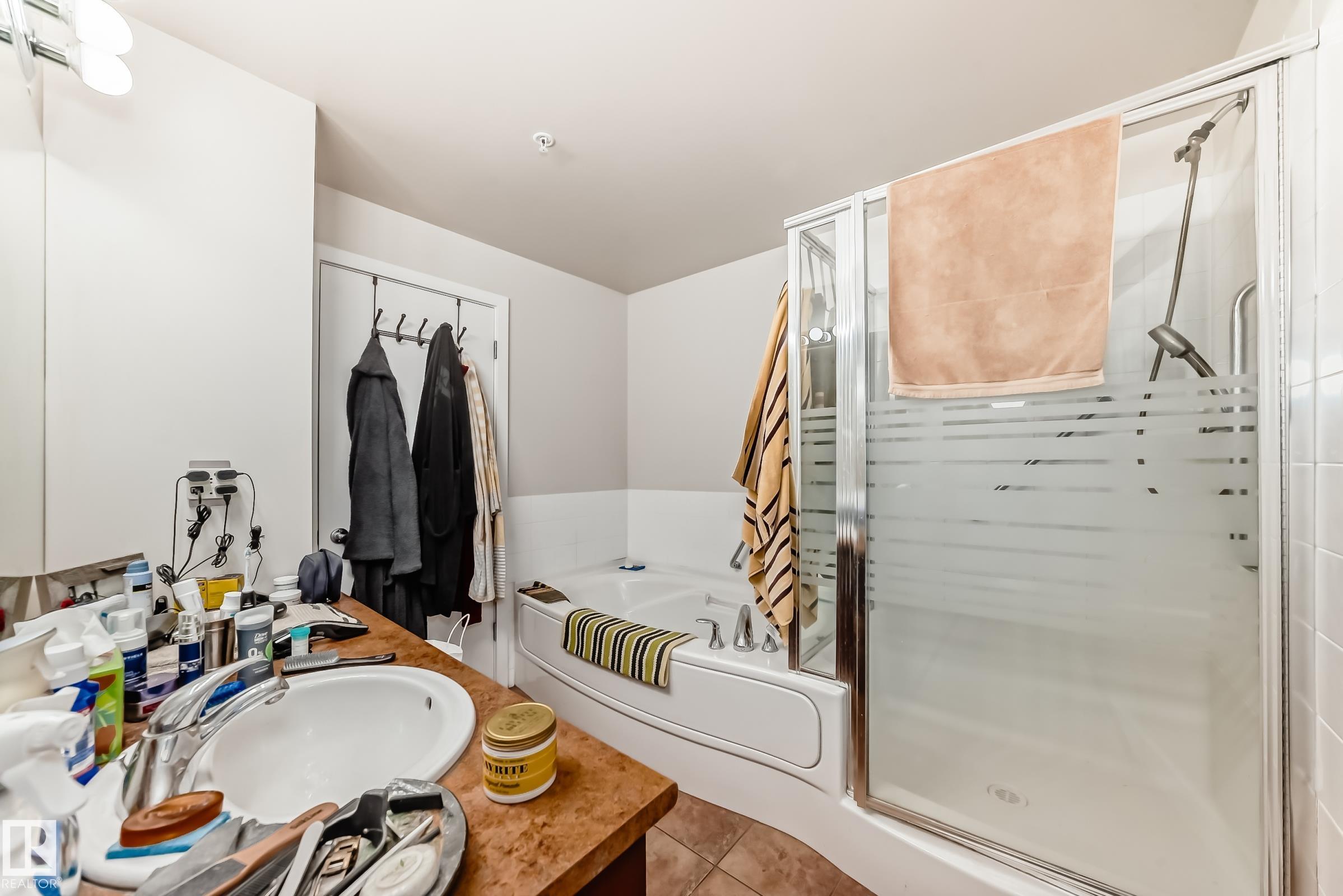 Photo 27 at 305 - 10028 119 Street NW, Wîhkwêntôwin, Edmonton