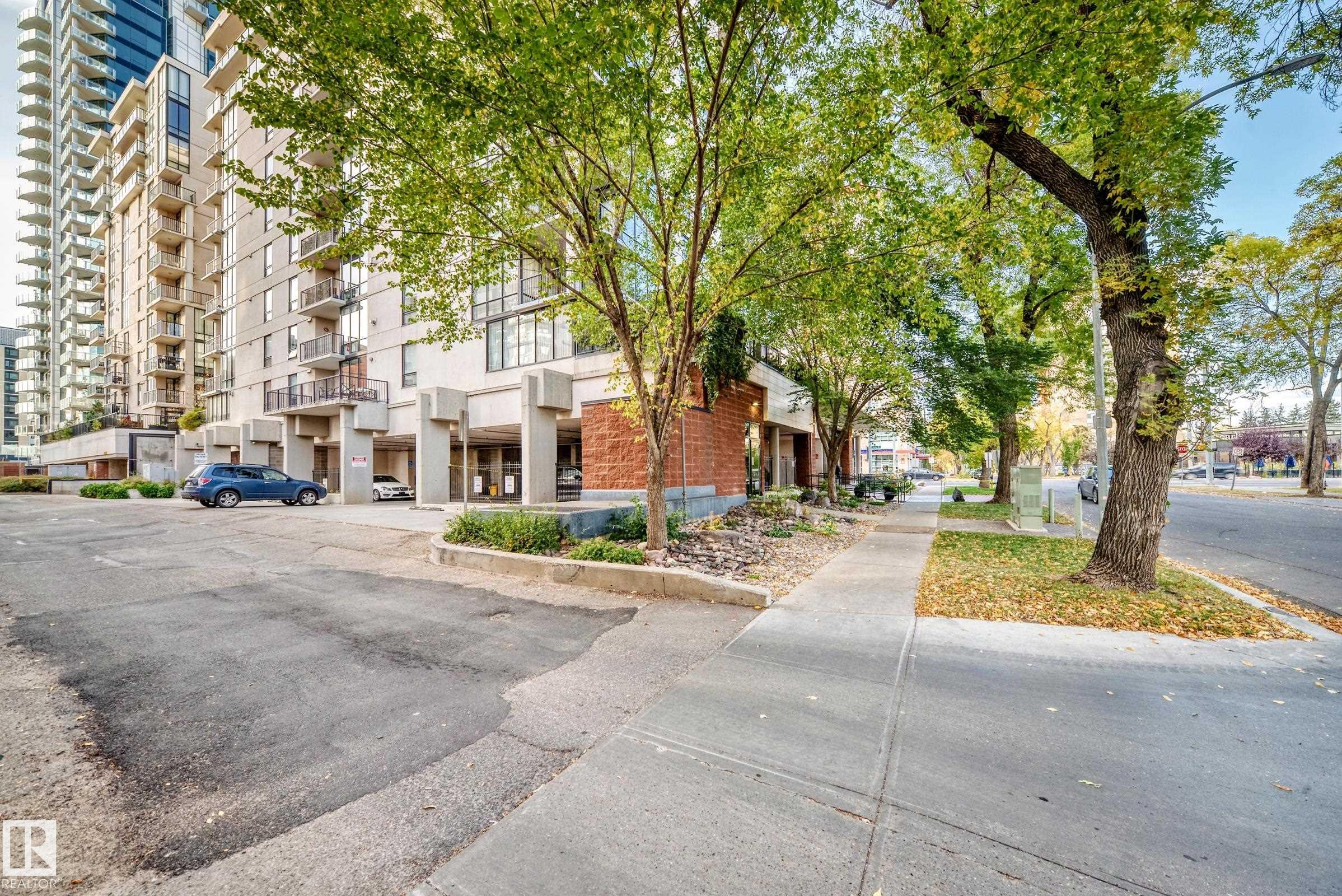 Photo 47 at 305 - 10028 119 Street NW, Wîhkwêntôwin, Edmonton
